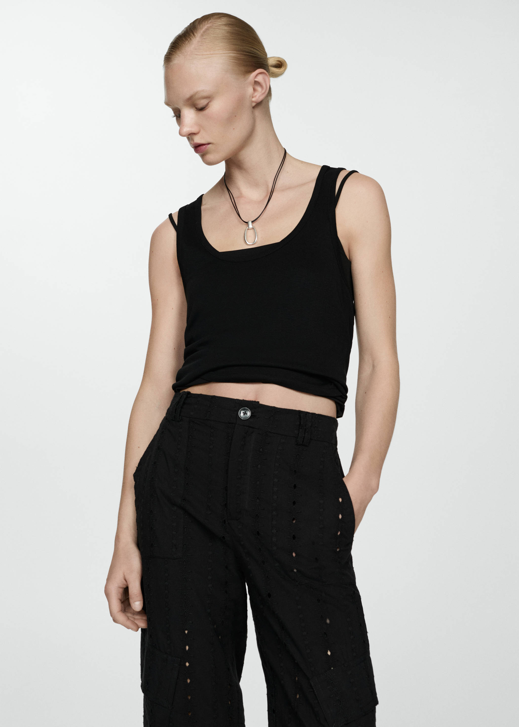 Embroidered cargo trousers - Details of the article 1