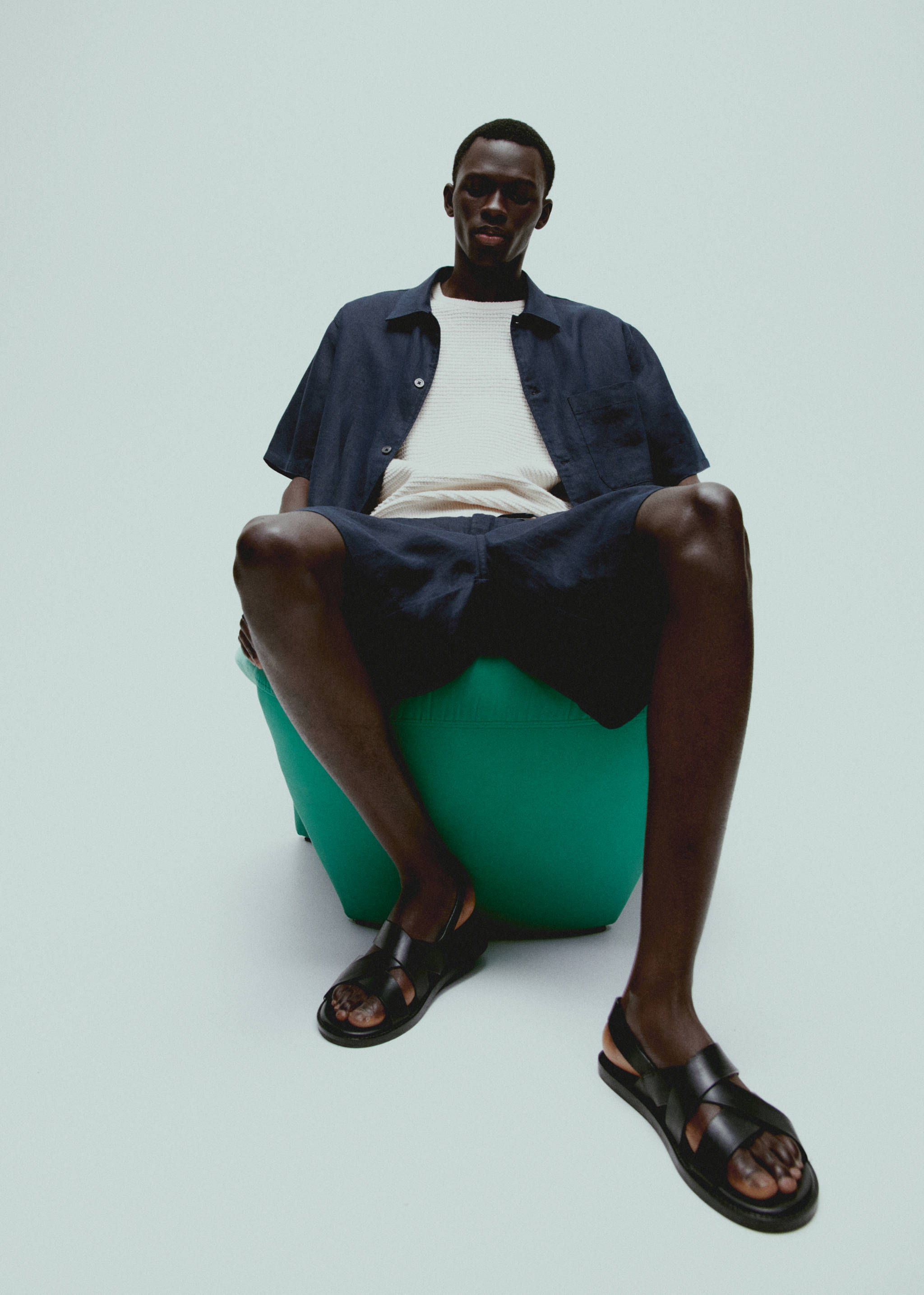 100% linen bermuda shorts with drawstring - Details of the article 5