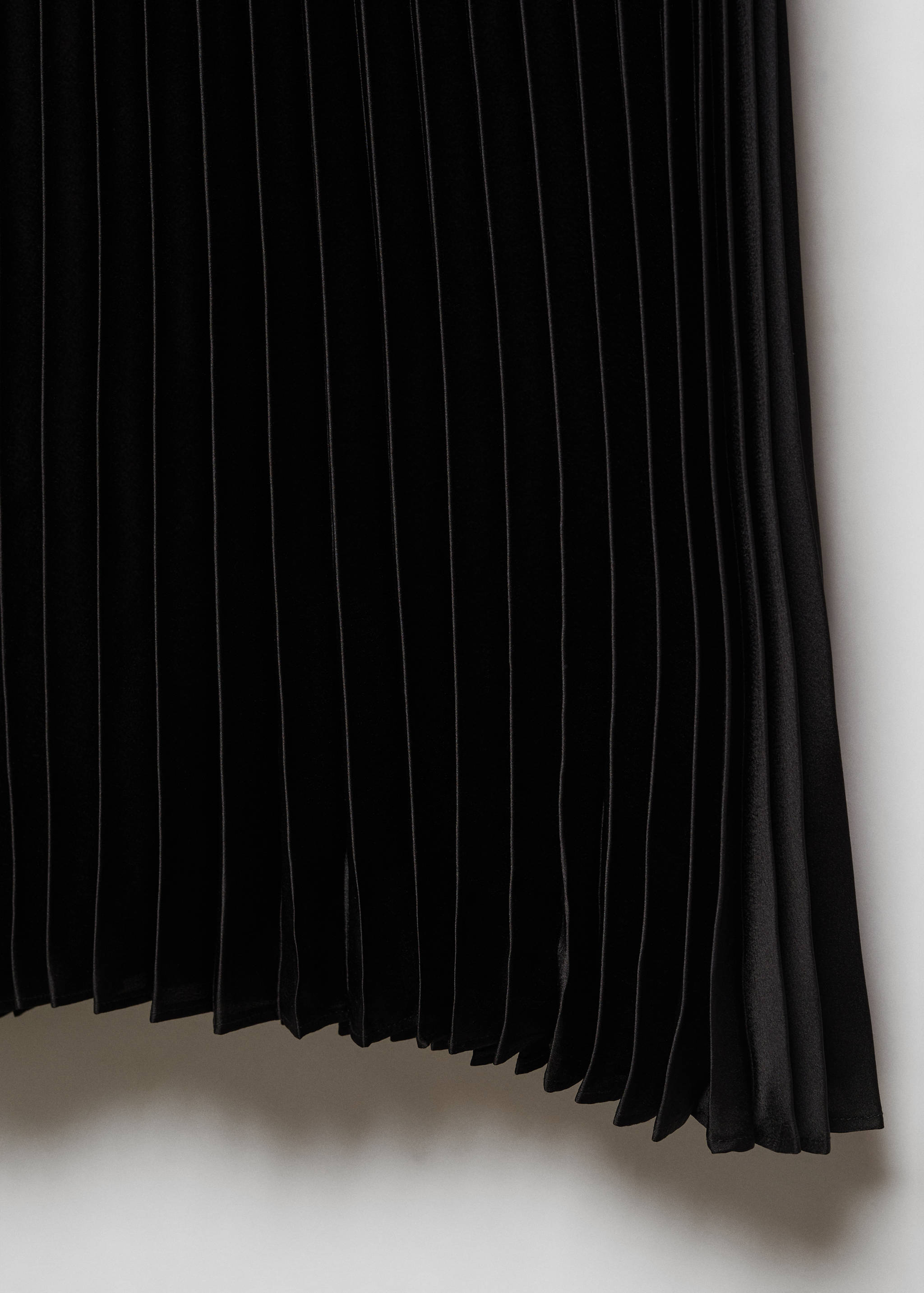 Satin pleated skirt - Details of the article 8