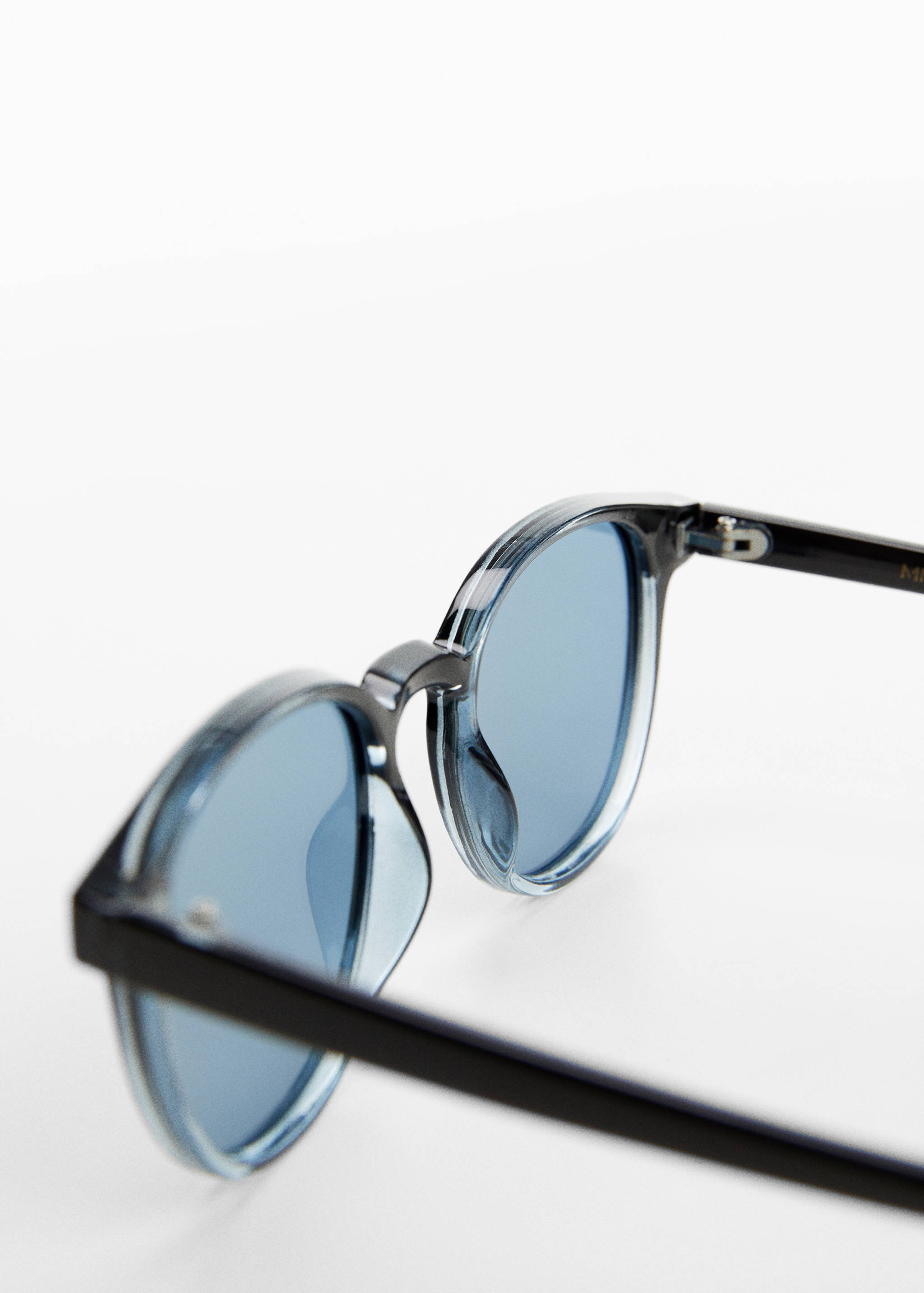 Polarised sunglasses - Details of the article 1