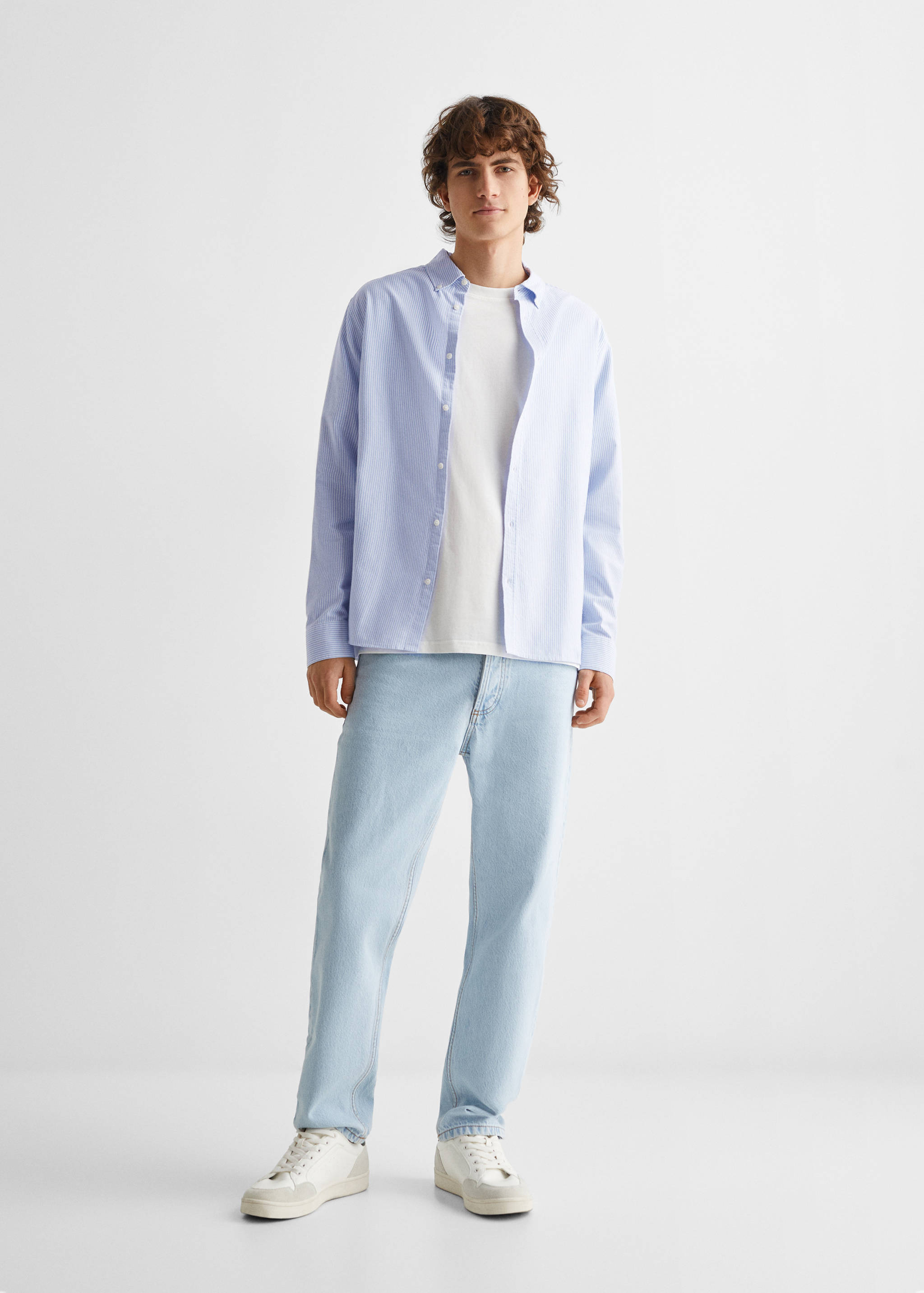 قميص أكسفورد للجنسين - رؤية عامة