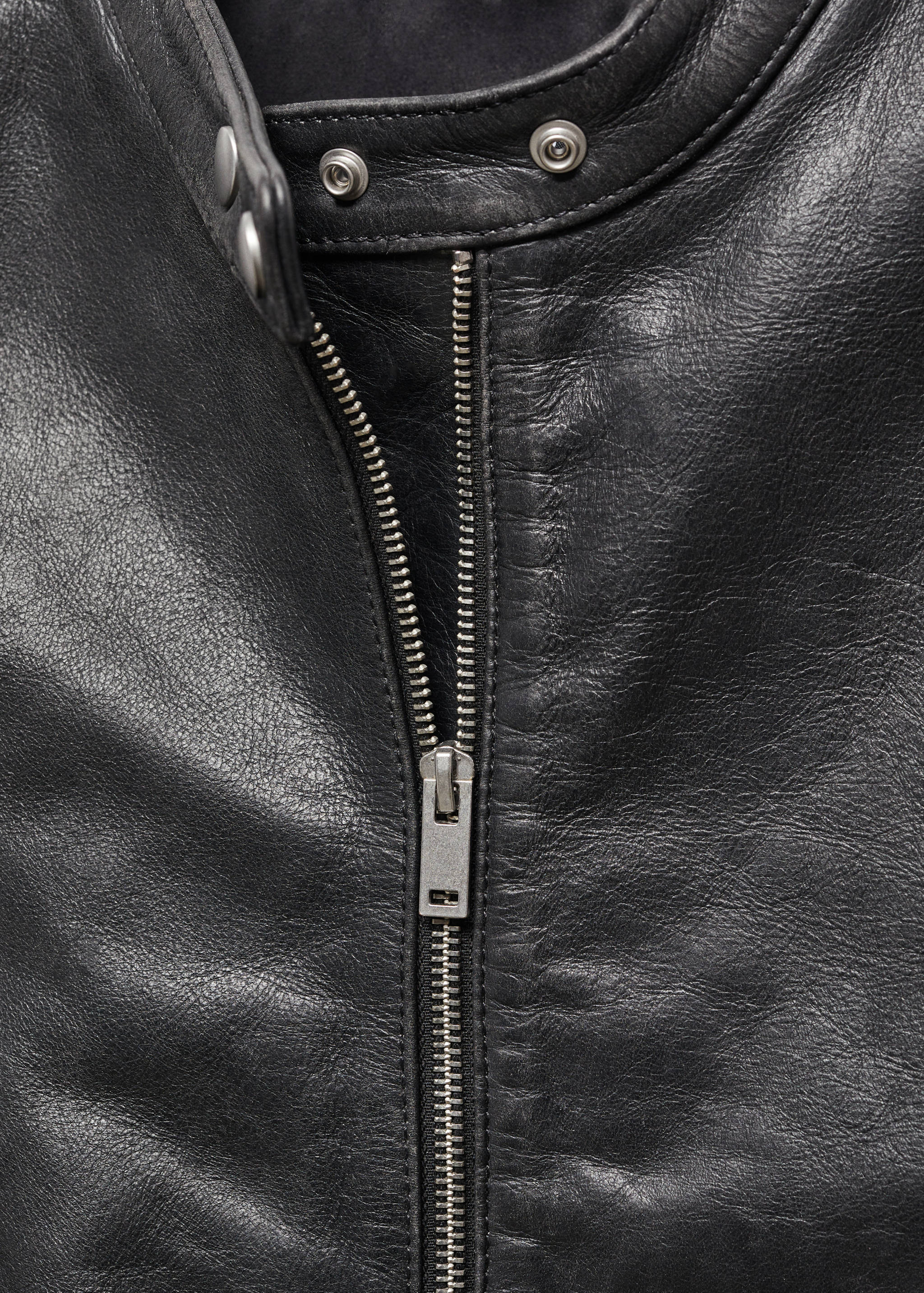 100% leather jacket - Details of the article 8