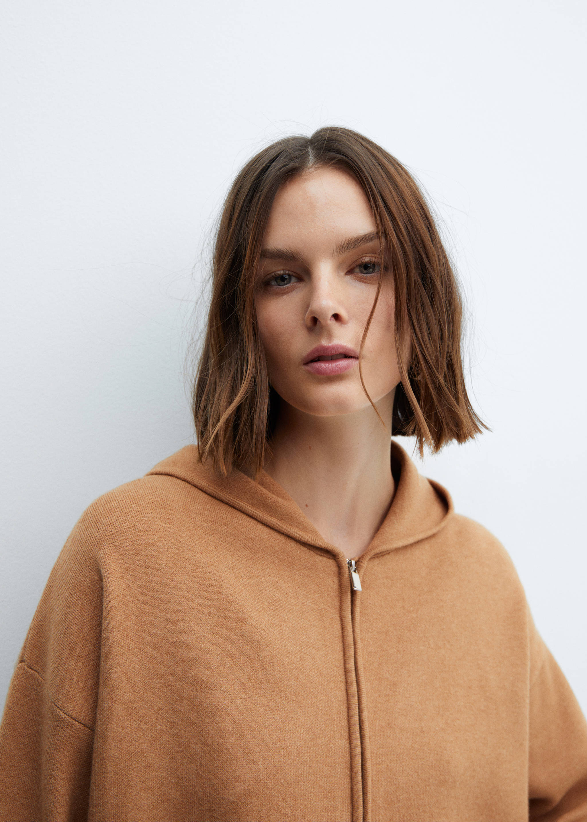 Свитшот из трикотажа с молнией - Деталь изделия 1