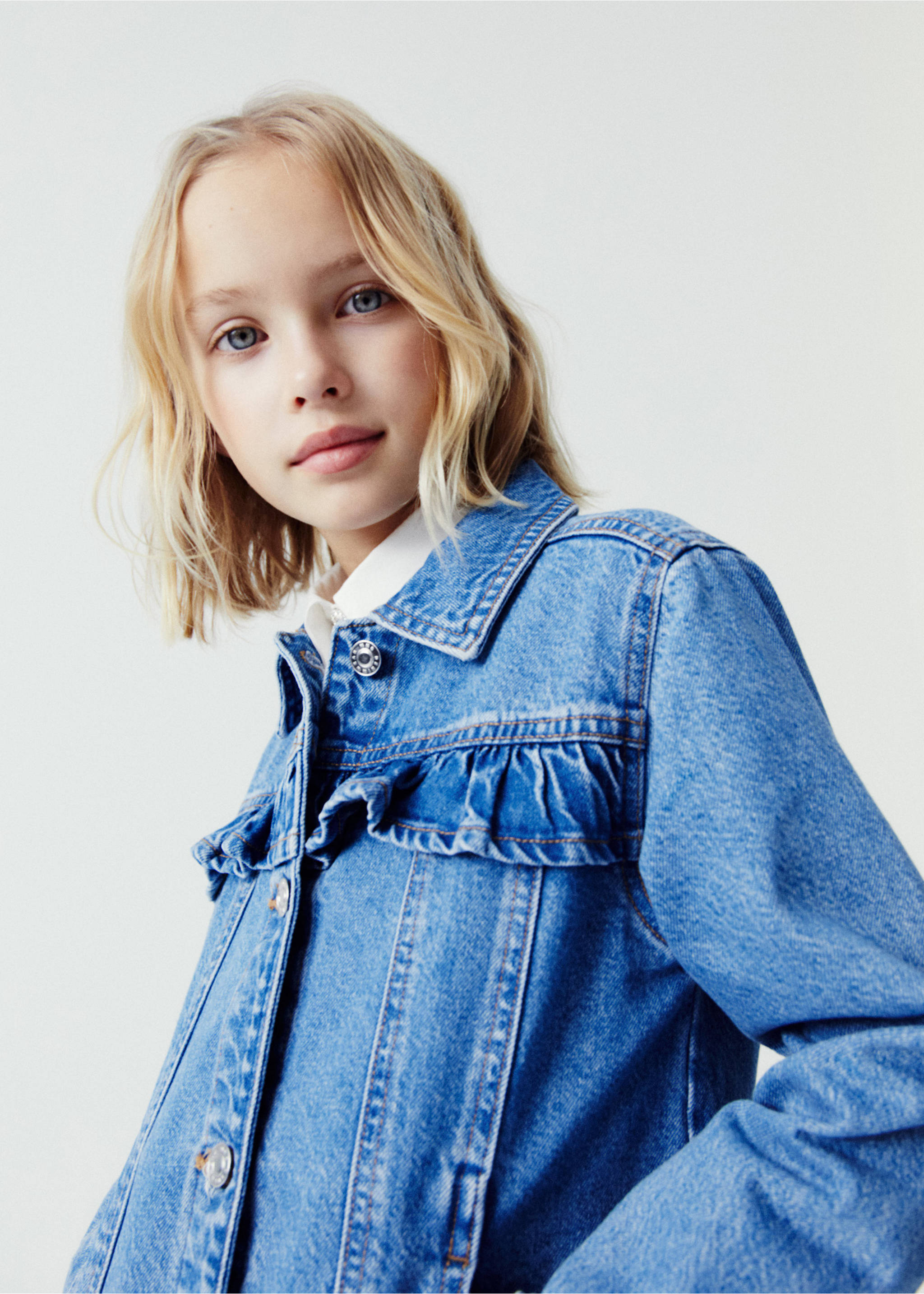 Blouson en jean volants - Détail de l'article 5, Bleu moyen. Ref: 67083688-00.