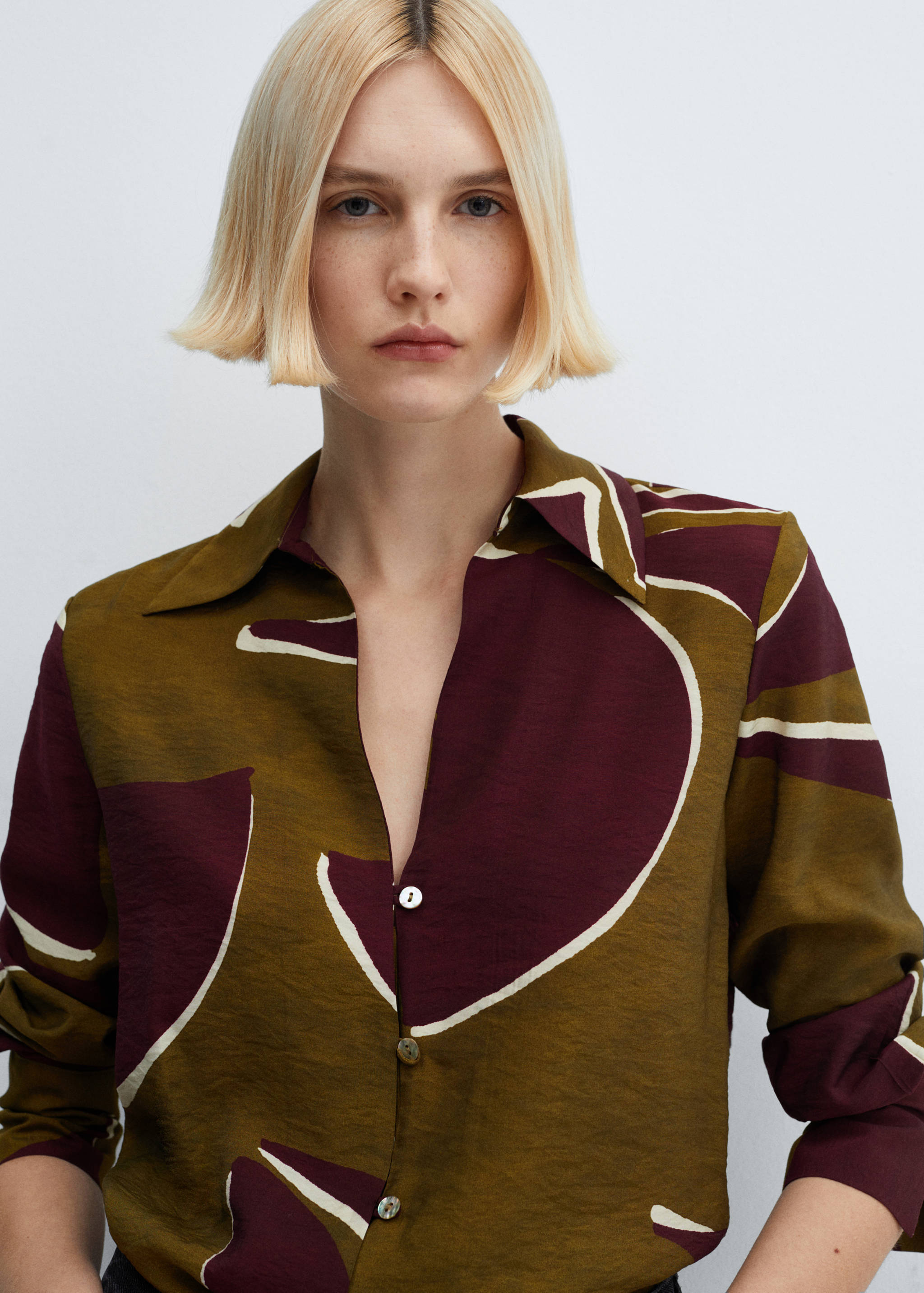 Camisa satinada estampada - Detalle del artículo 1