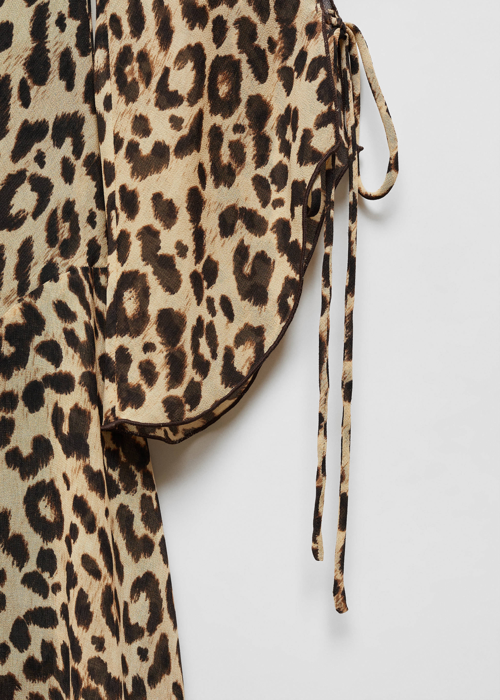 Flared-sleeved leopard-print dress - Details of the article 8