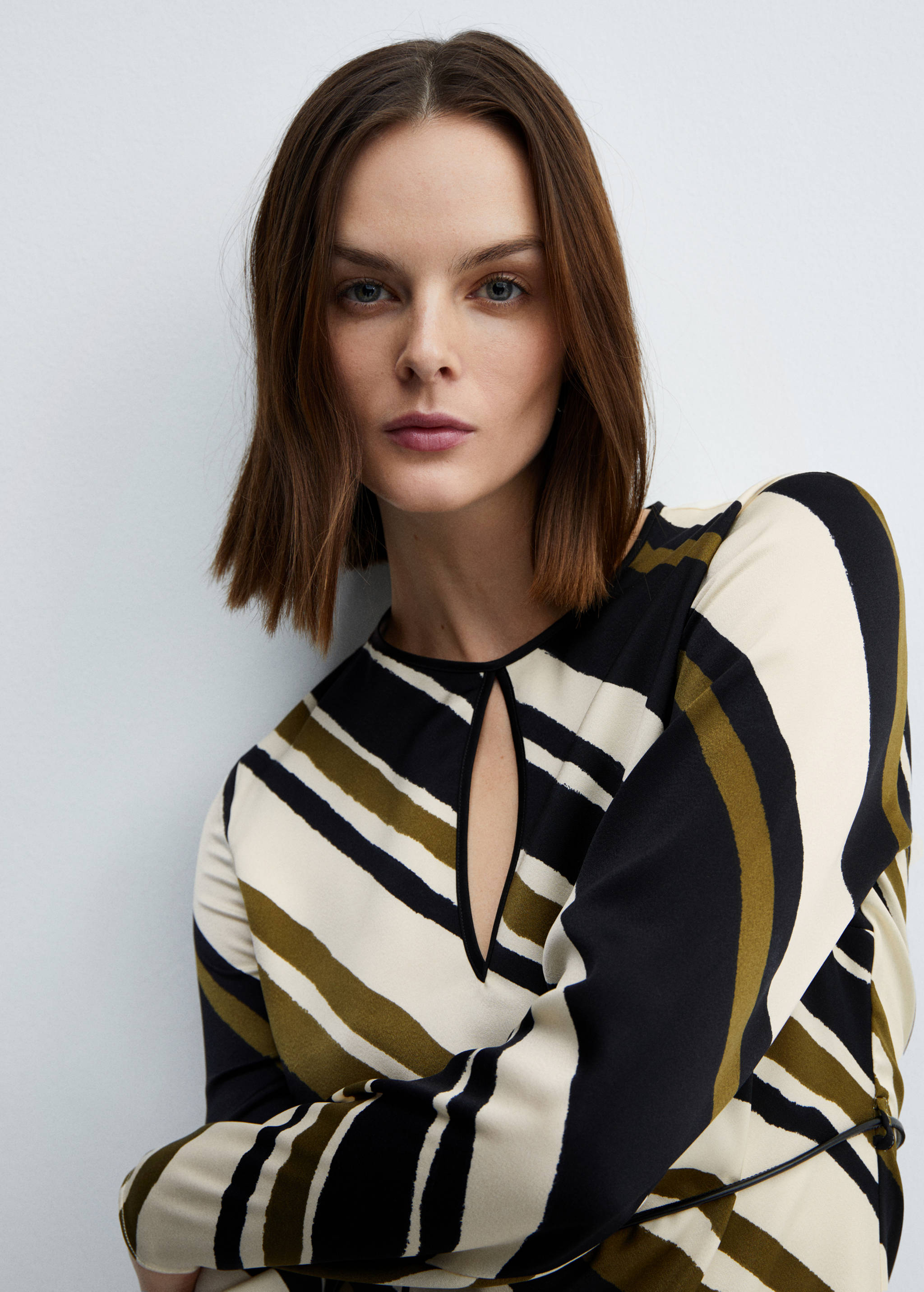 Robe à rayures avec ceinture - Détail de l'article 1