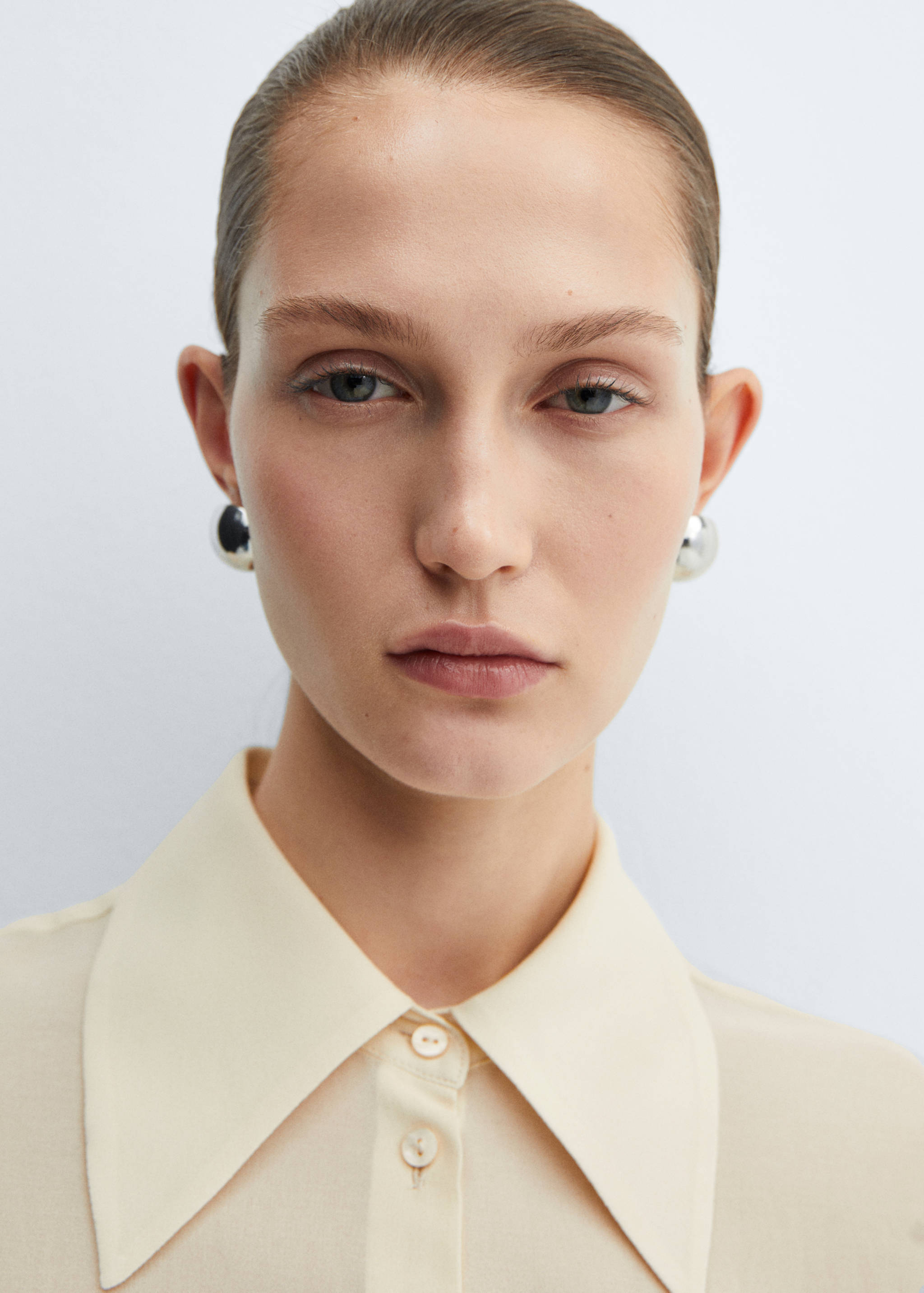 قميص فضفاض بأزرار - تفاصيل المنتج 1