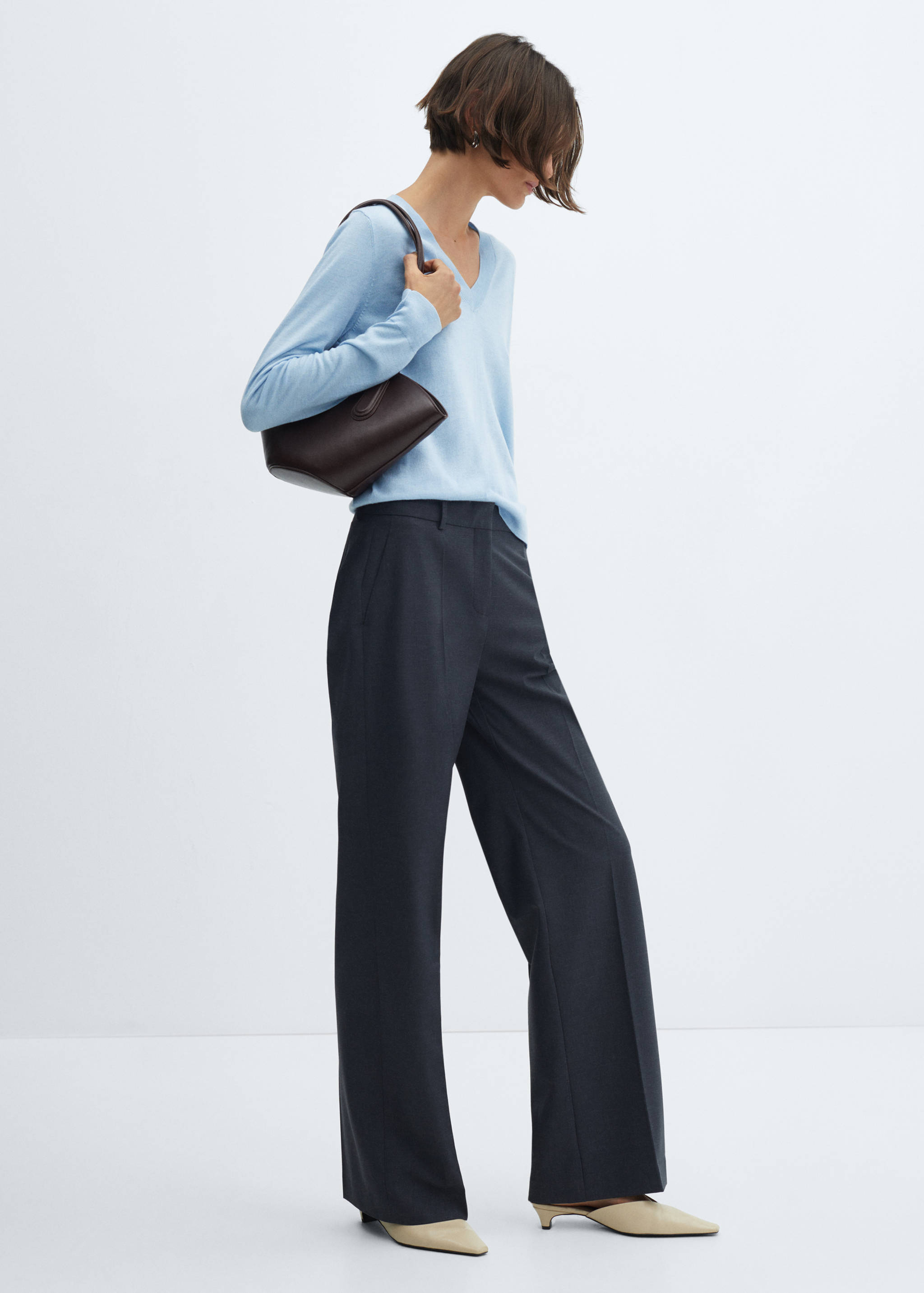 Пуловер из трикотажа - Общий план