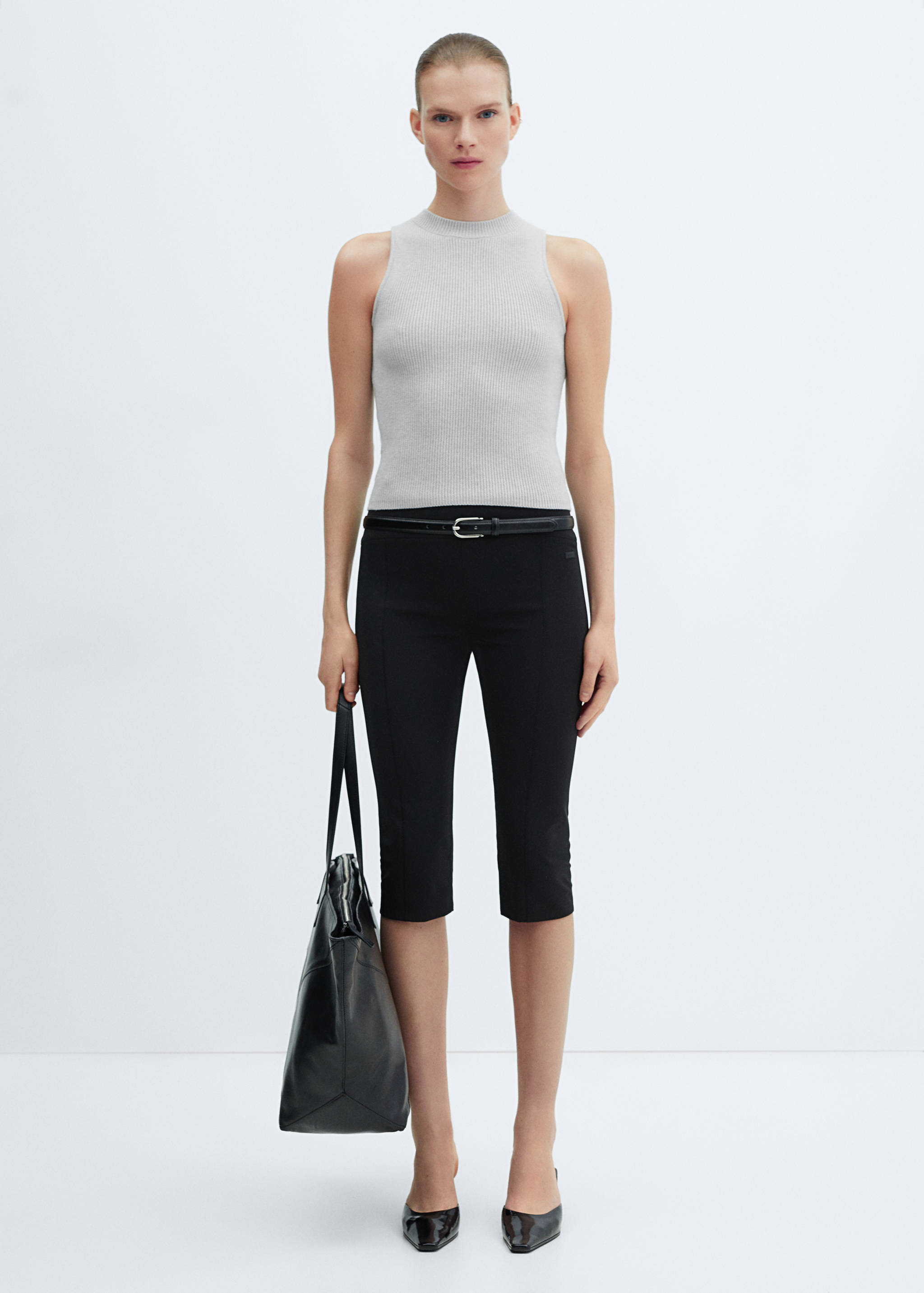Ribbed knit top - General plane