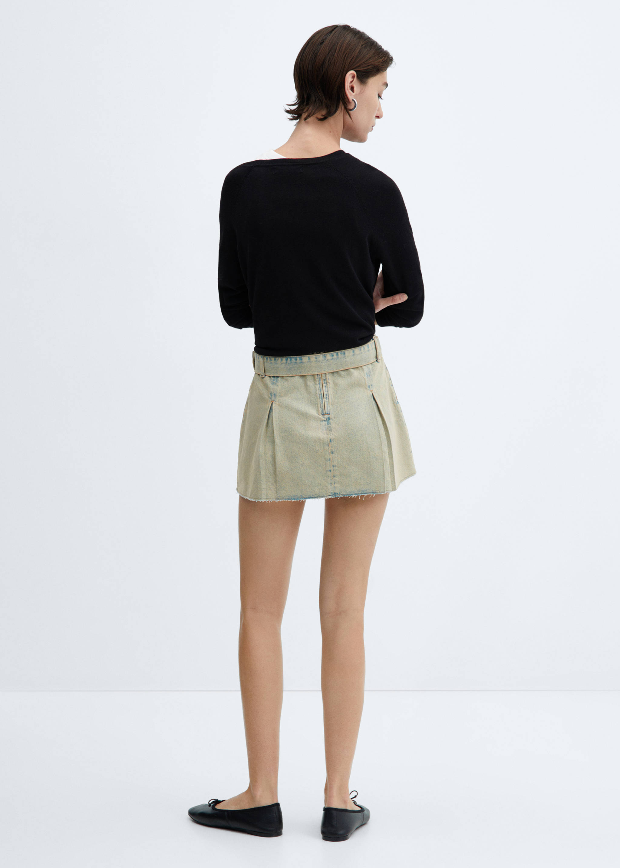 Denim mini-skirt with belt - Reverse of the article