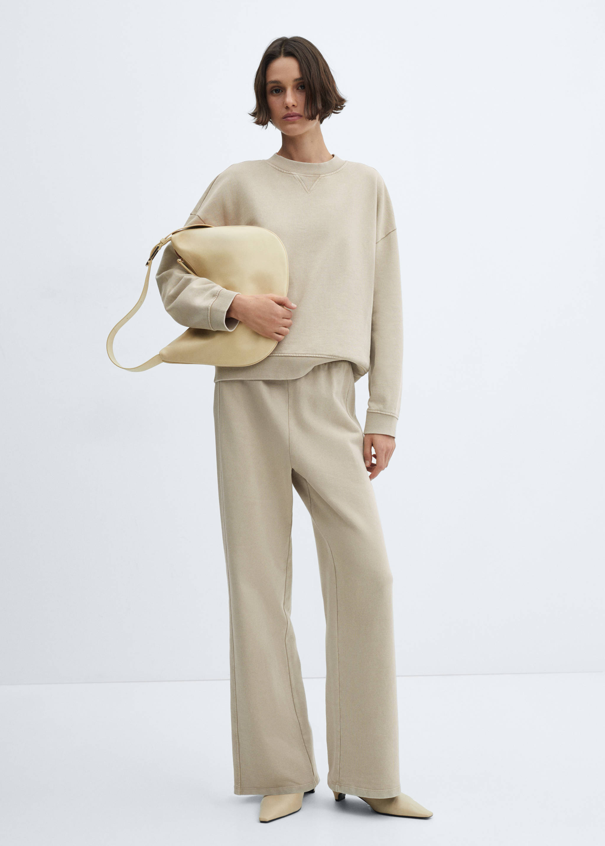 Washed round-neck sweatshirt - General plane