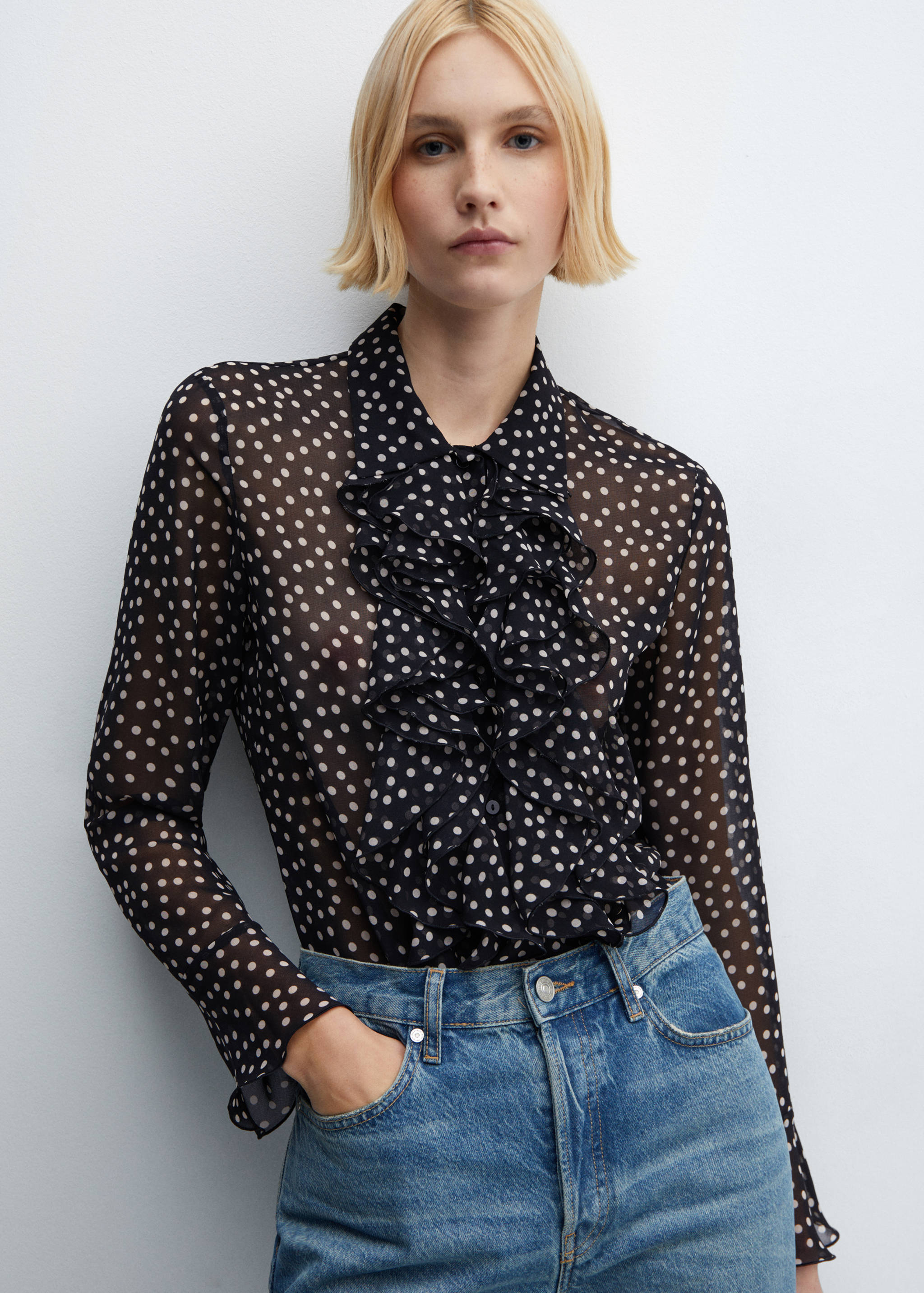 Ruffles printed blouse - Details of the article 2
