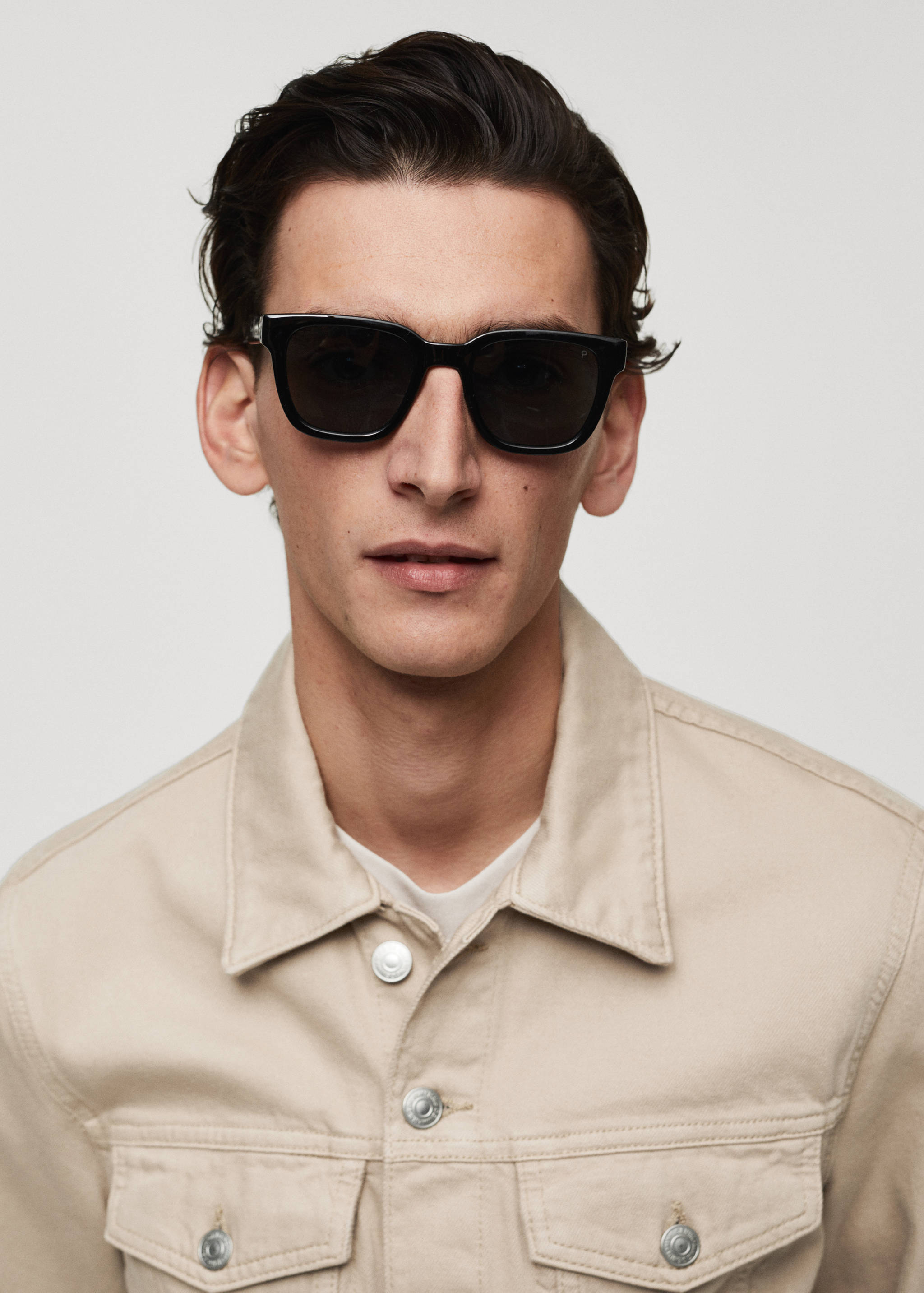 Cazadora vaquera bolsillos - Detalle del artículo 1