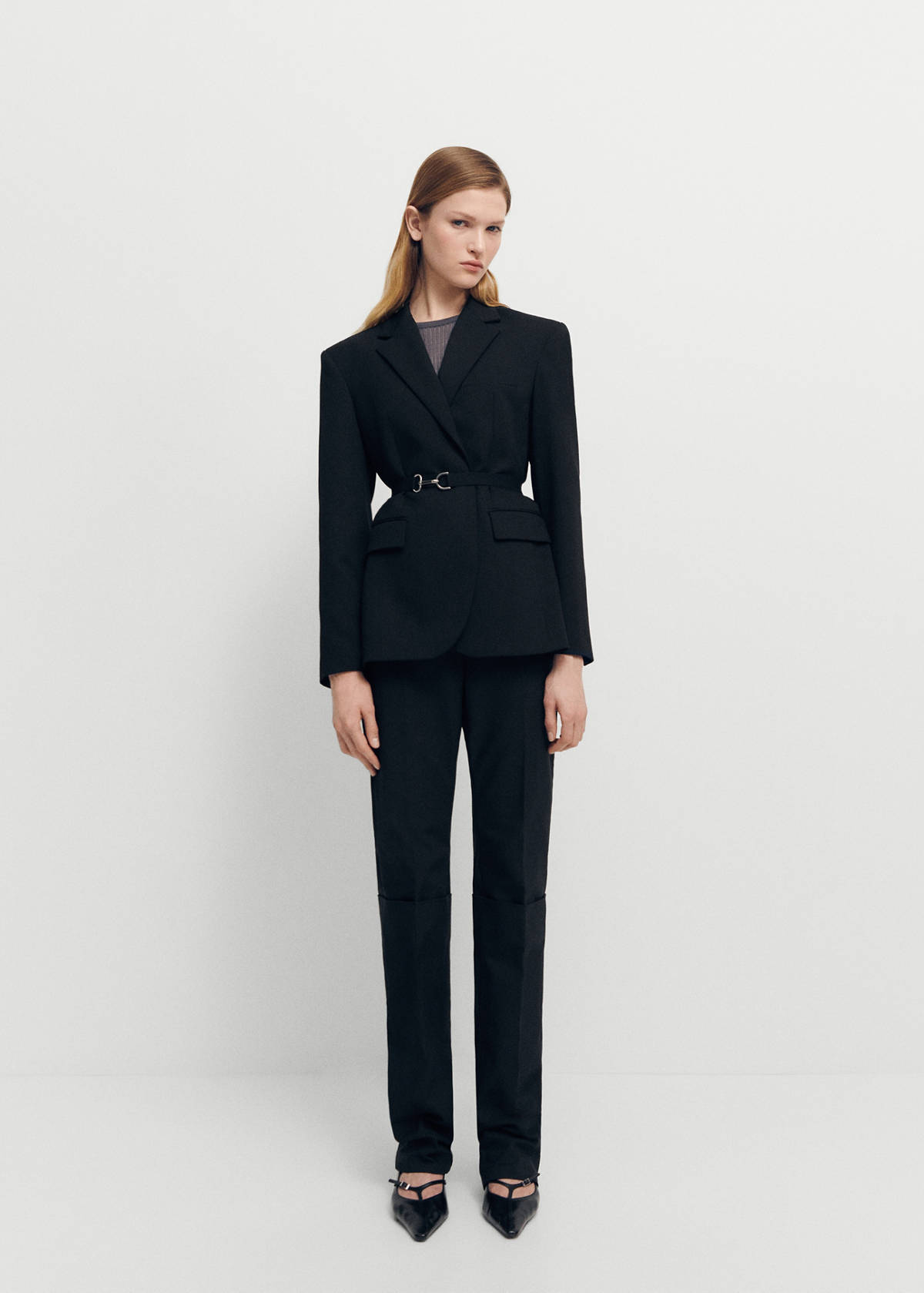 Straight pleated trousers — Black