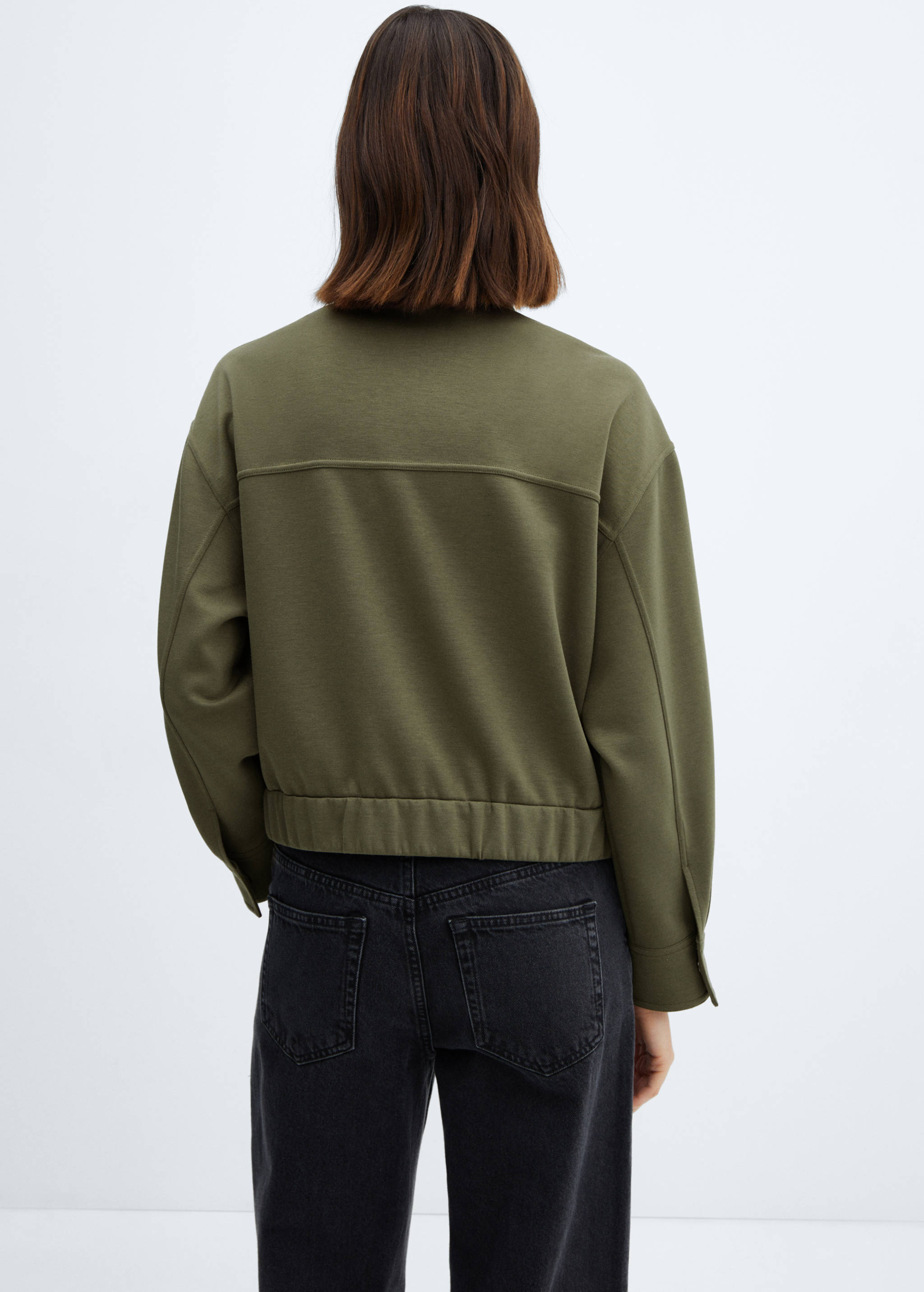 Bomberjacke mit Ziernähten - Rückseite des Artikels