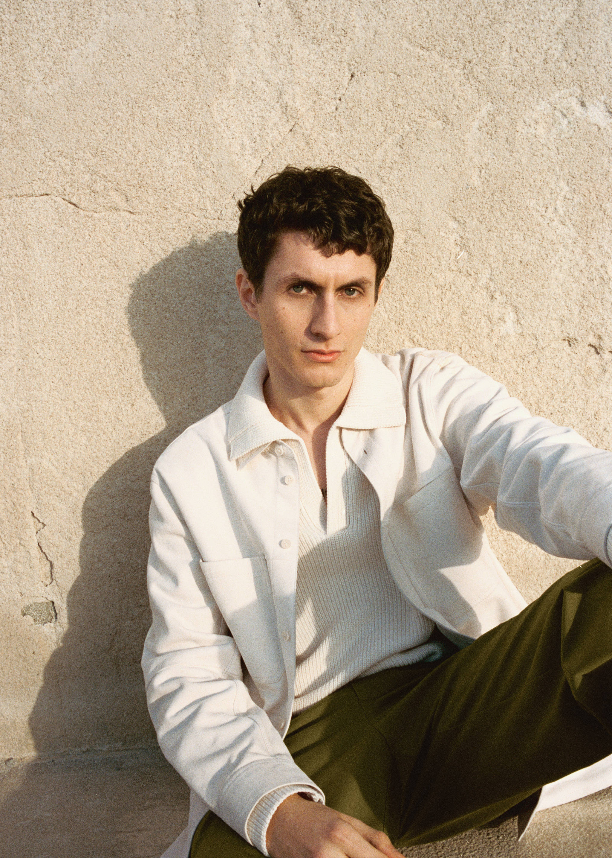 قميص علوي من الجلد بنسبة 100% مع جيوب - تفاصيل المنتج 5