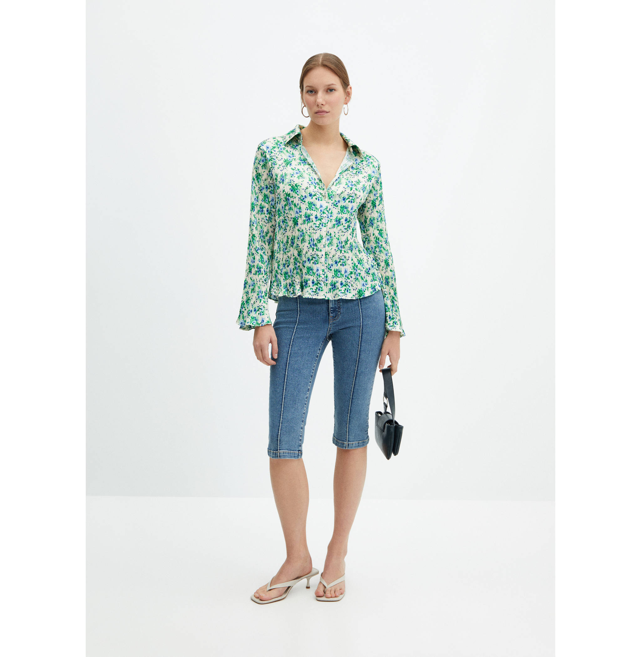 Printed shirred shirt - General plane