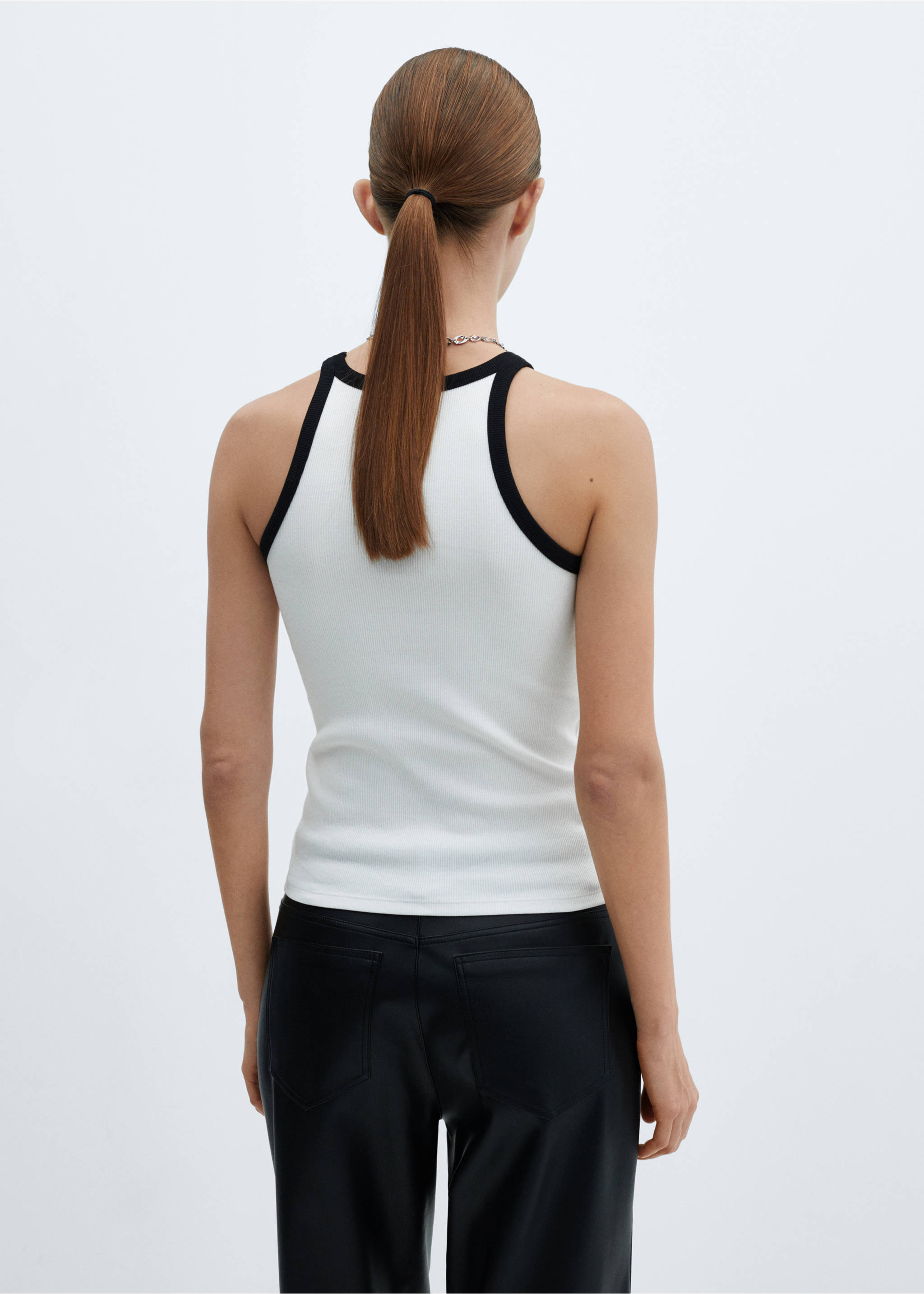 Top liserés contrastants - Verso de l’article, Blanc. Ref: 67085744-00.