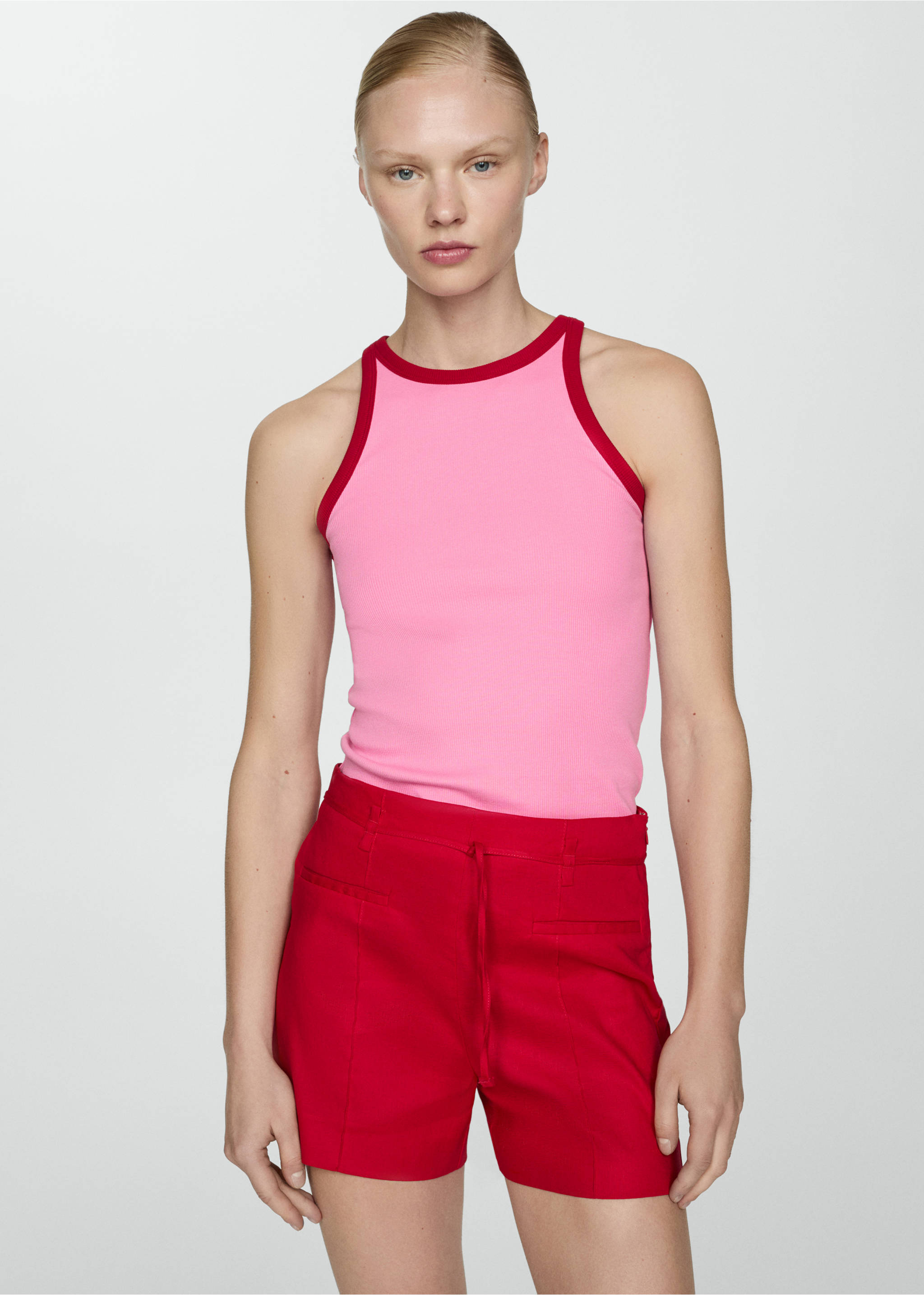 Top liserés contrastants - Plan moyen, Rose. Ref: 67085744-00.