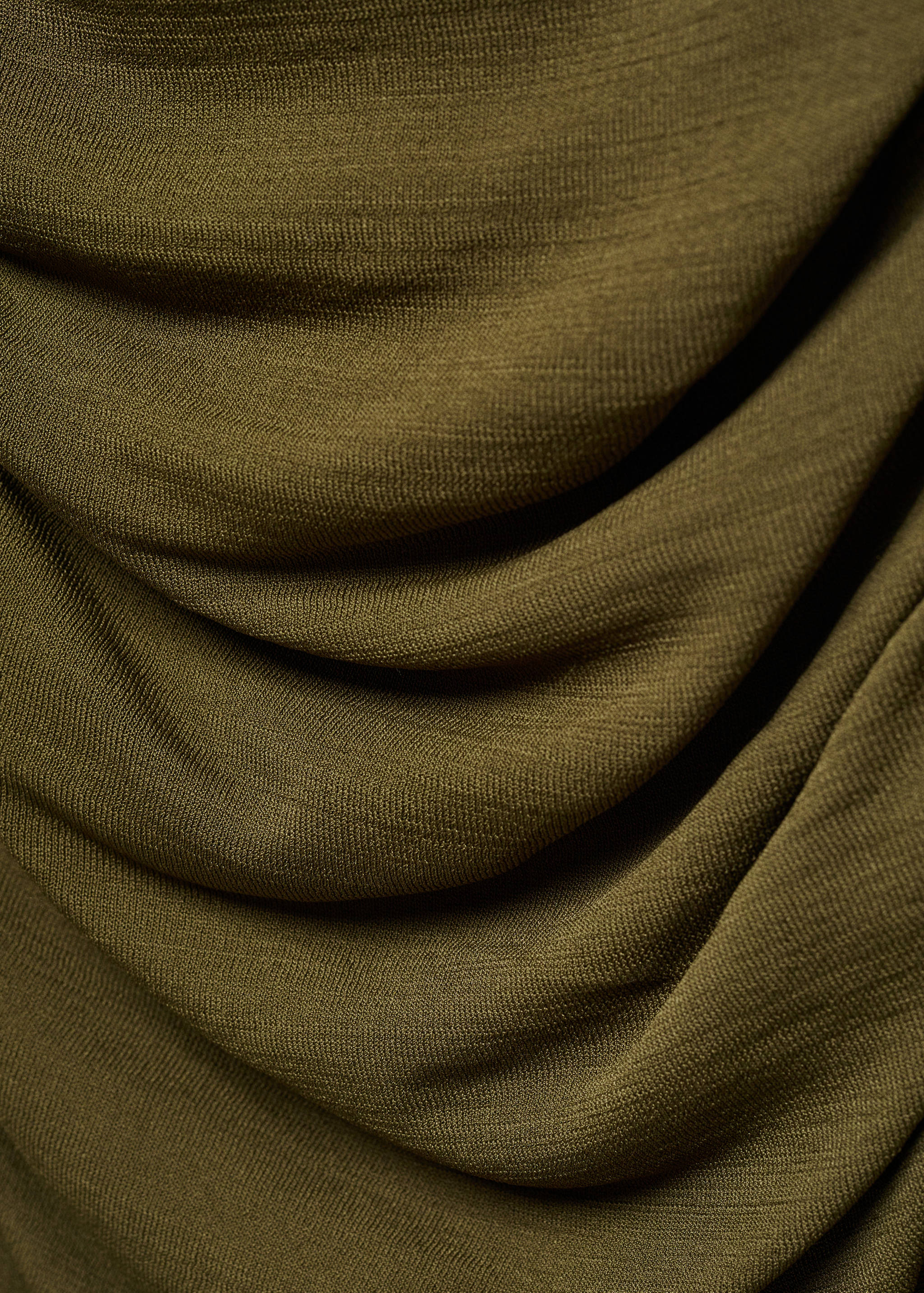 Robe froncée col carré - Détail de l'article 8