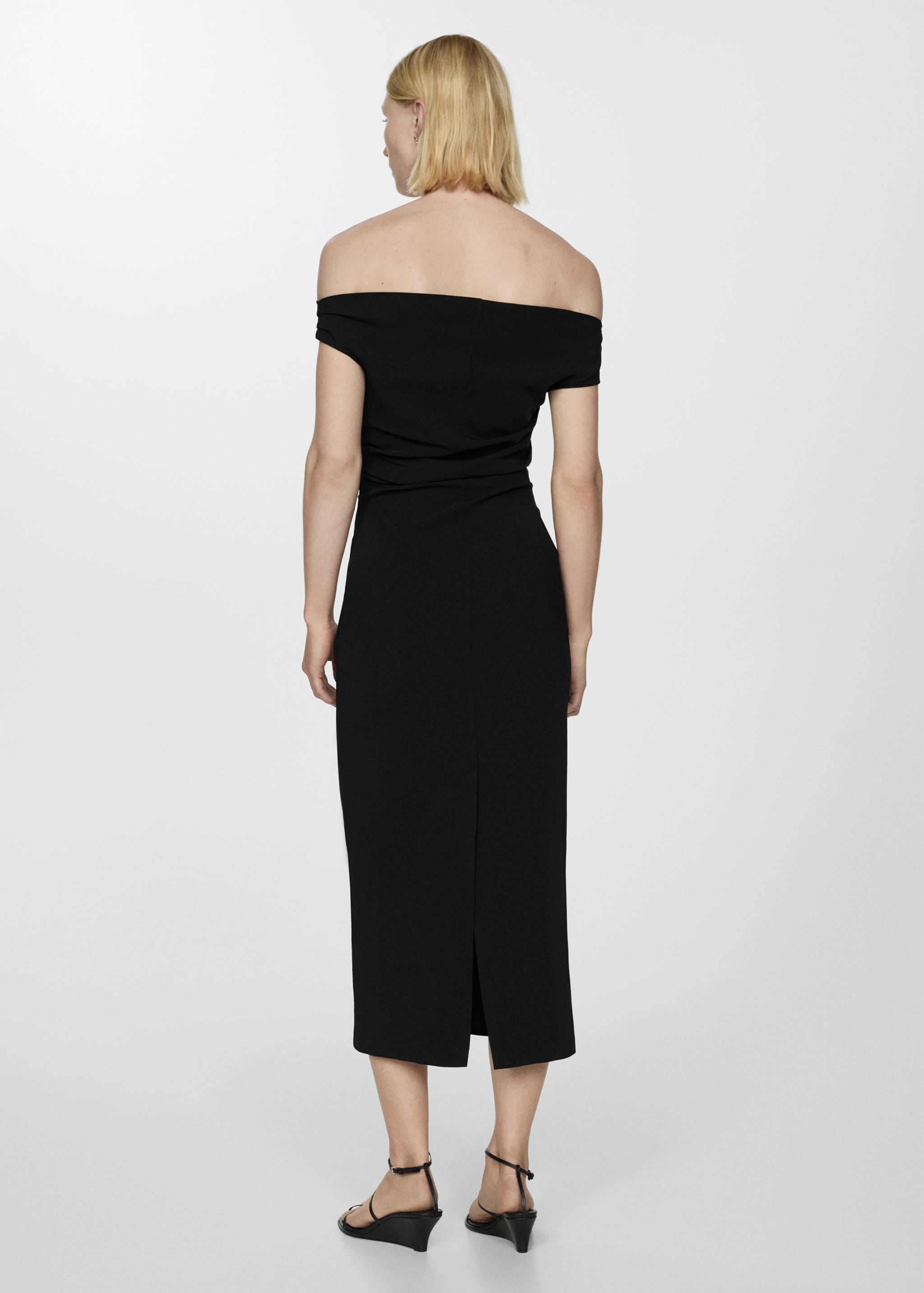 Off-the-shoulder draped dress - Reverse of the article