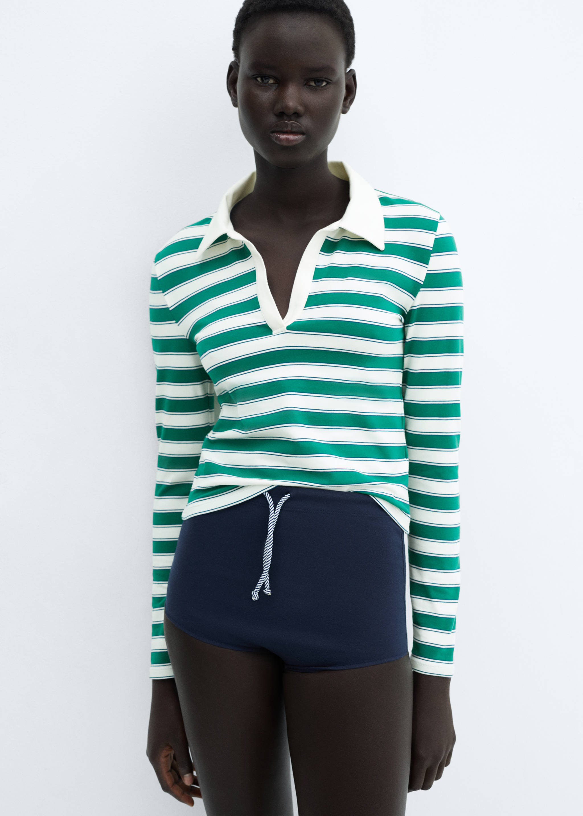 V-neck striped polo shirt - Medium plane