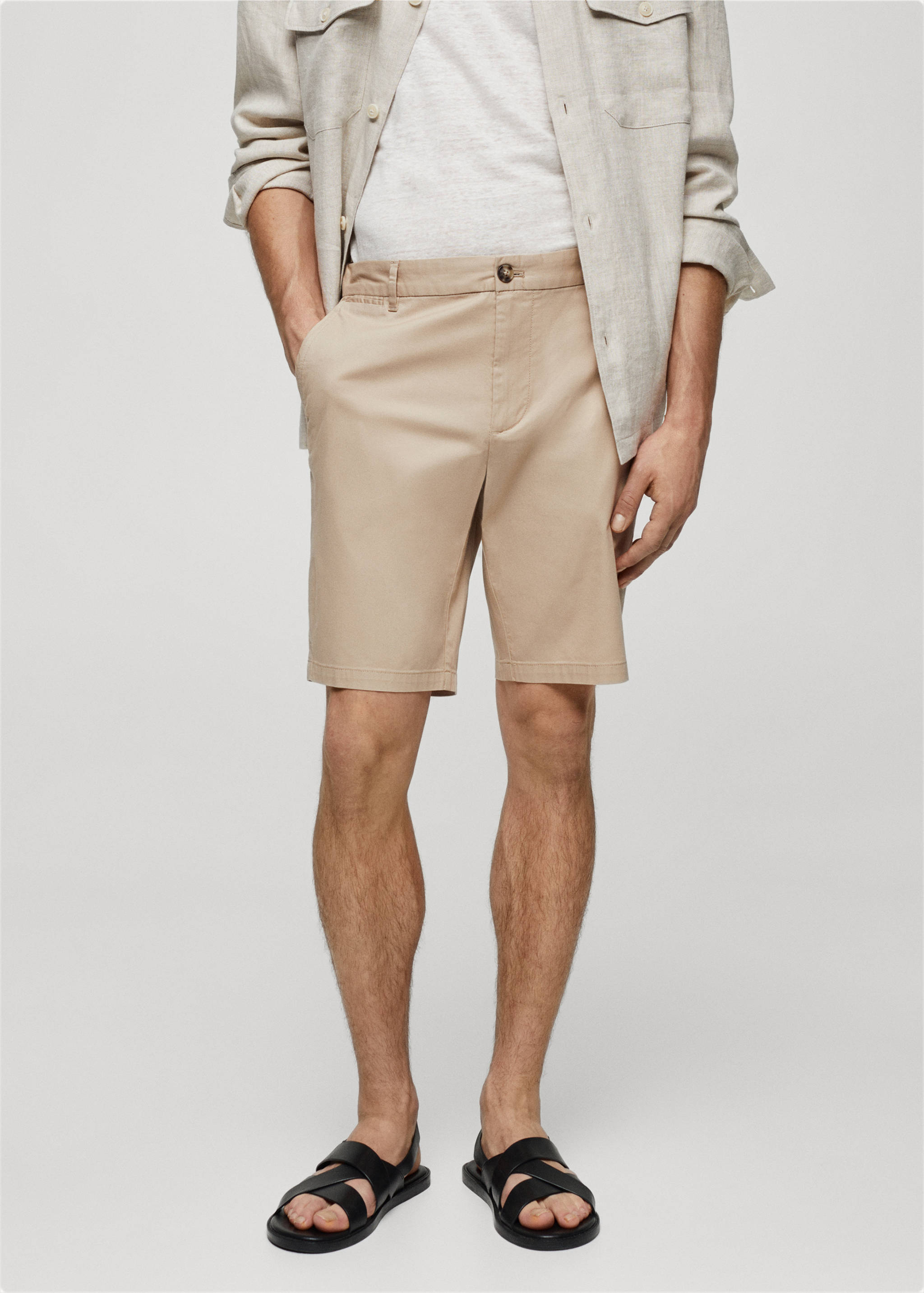 Бавовняні шорти бермуди чінос slim fit - Середній план