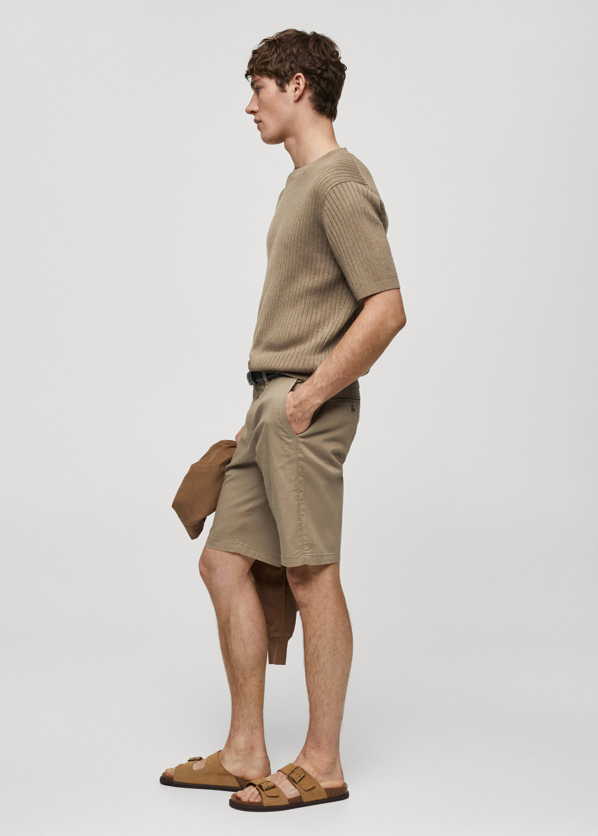 Бавовняні шорти бермуди чінос slim fit - Детальніше про товар 2