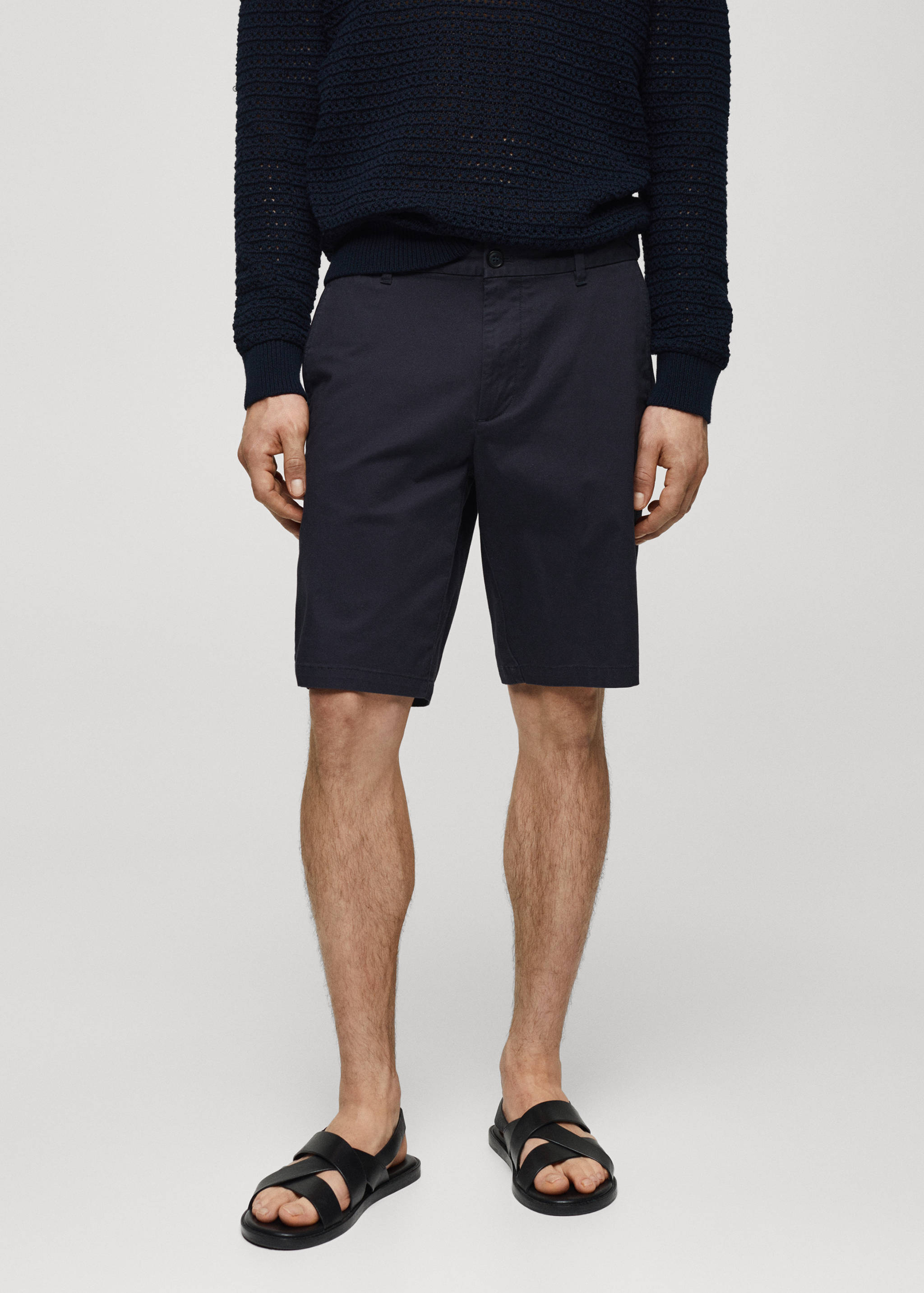 Бавовняні шорти бермуди чінос slim fit - Середній план