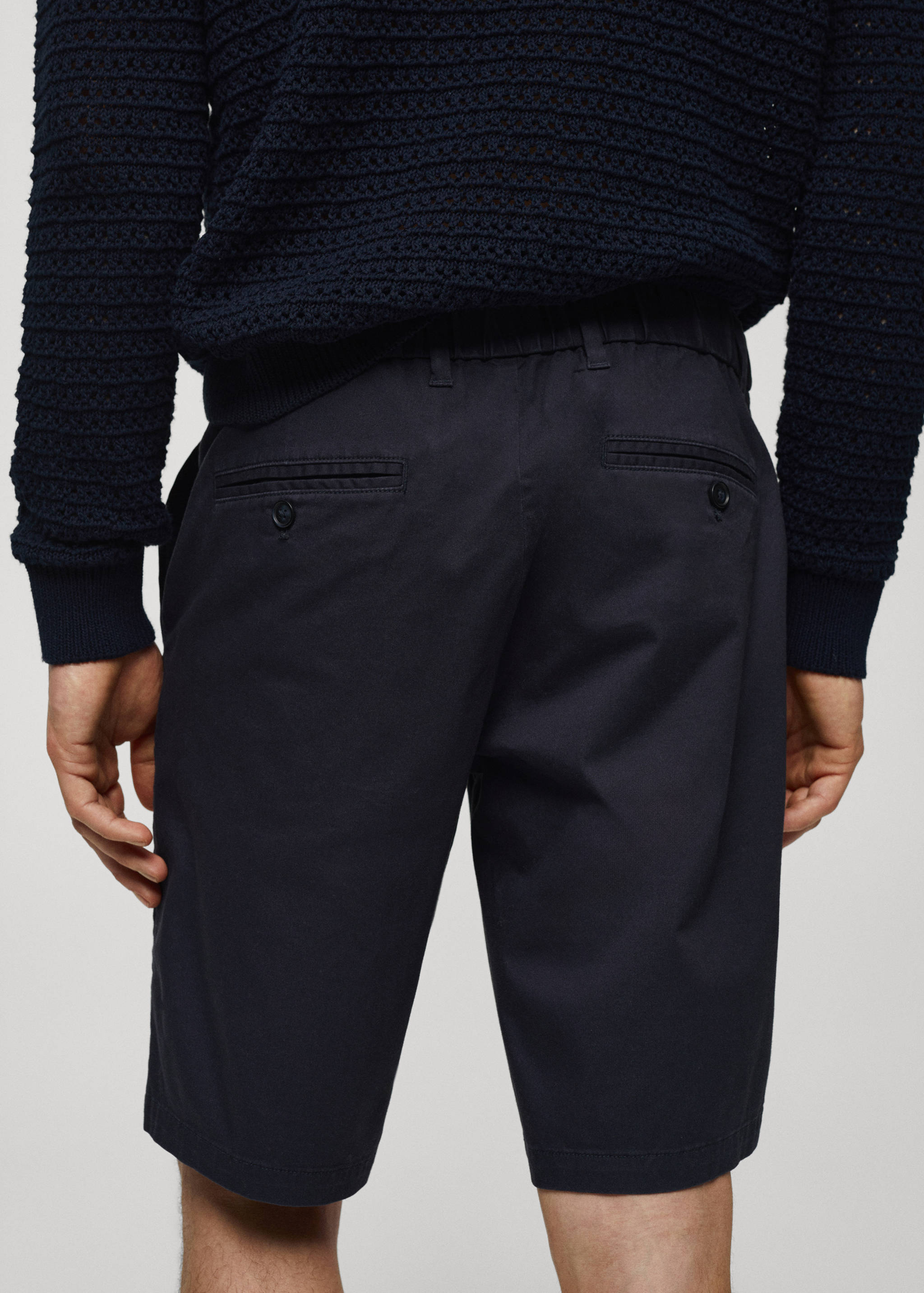 Бавовняні шорти бермуди чінос slim fit - Детальніше про товар 4