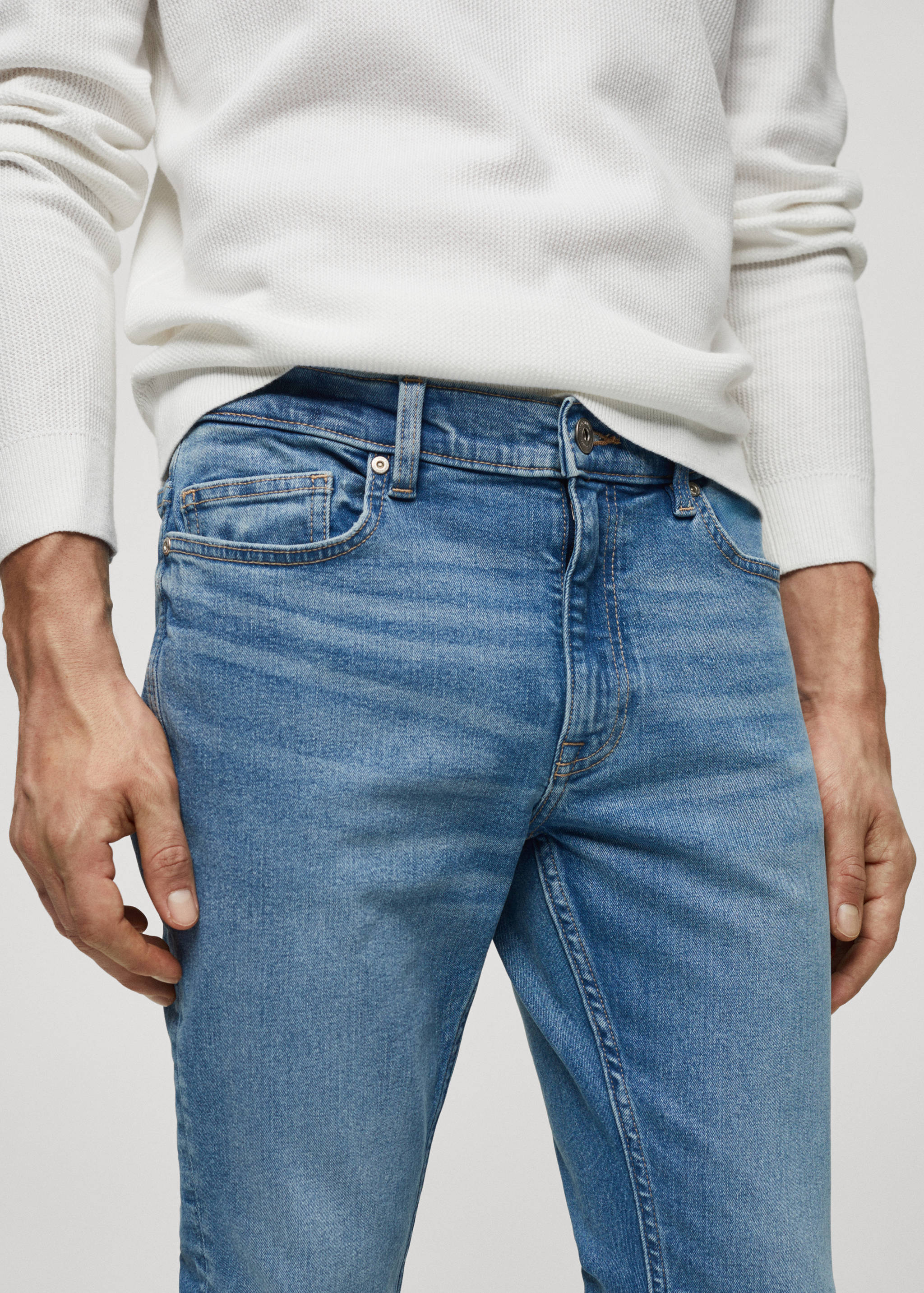 Skinny-fit jeans - Details of the article 1