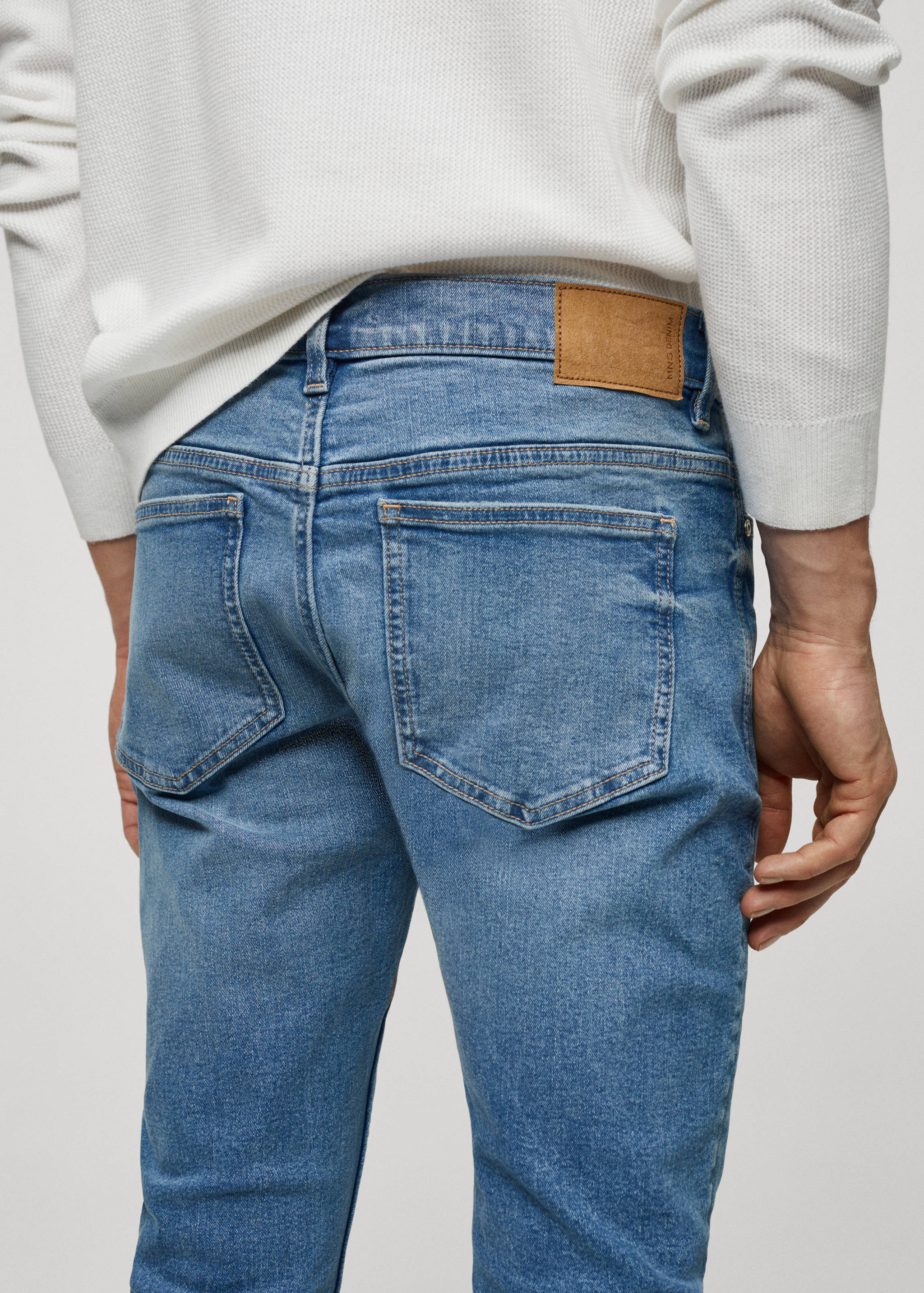 Skinny-fit jeans - Details of the article 4