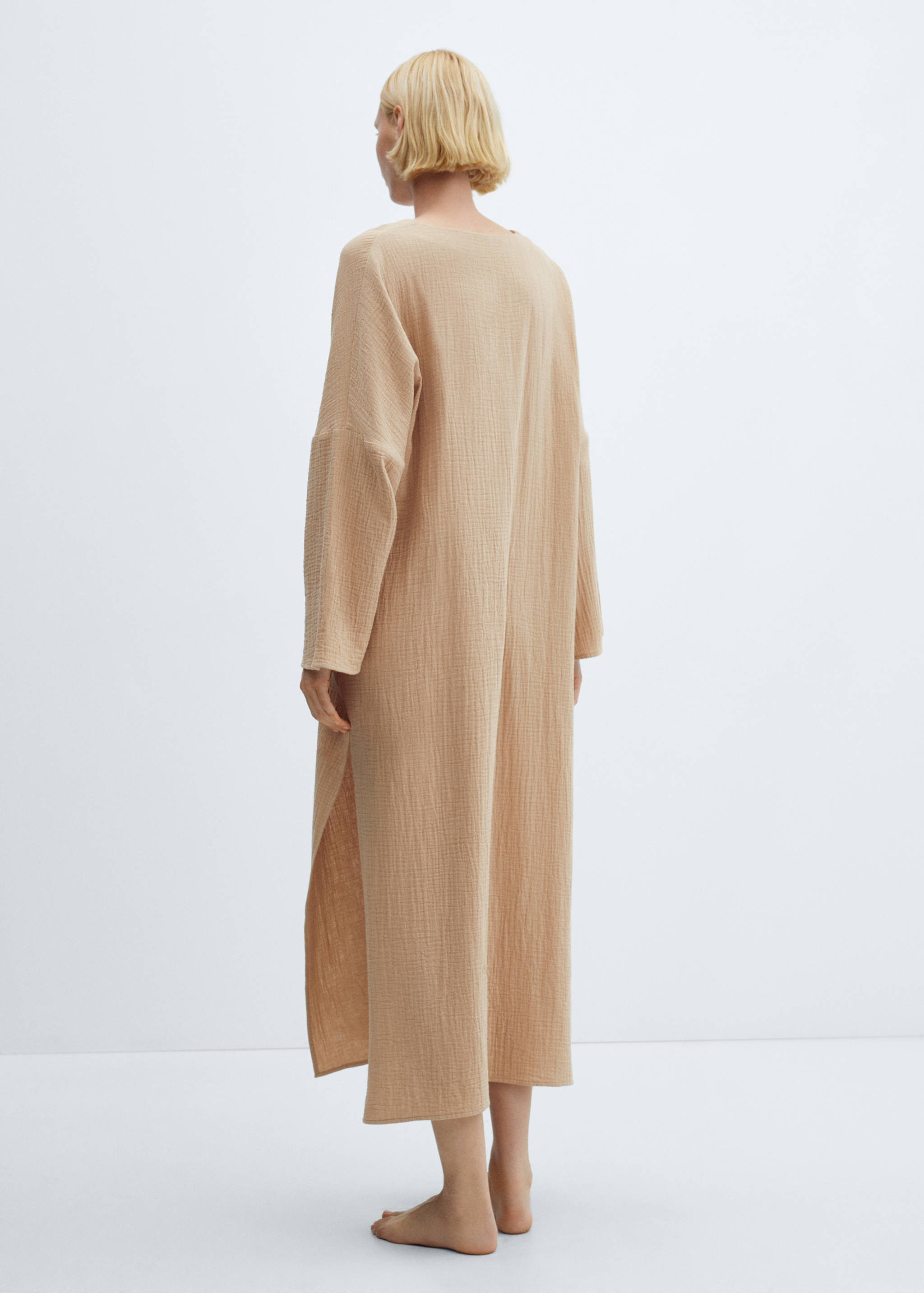 Cotton gauze caftan - Reverse of the article