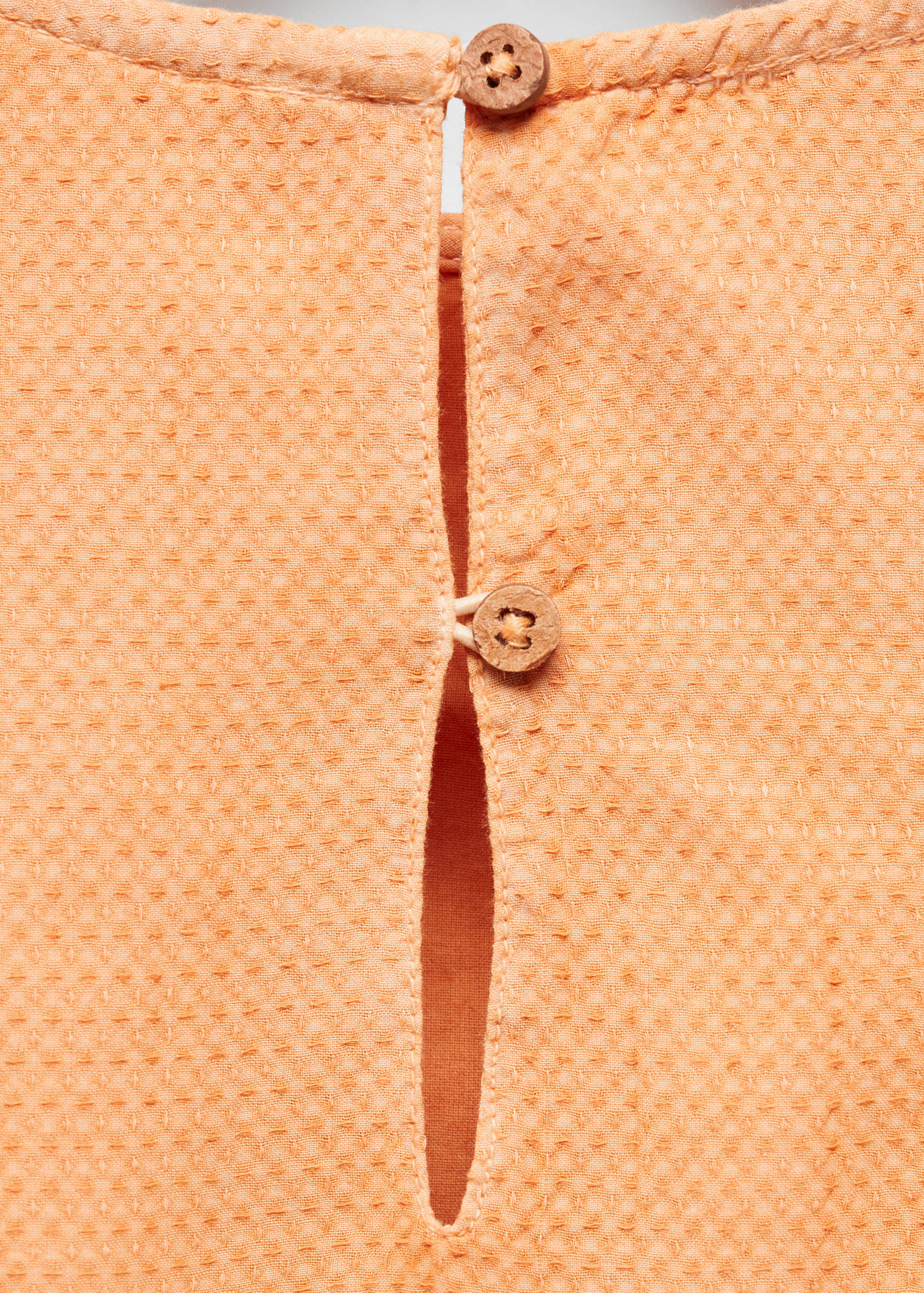 Mit Naturfarbstoff gefärbtes Rüschenkleid - Detail des Artikels 0