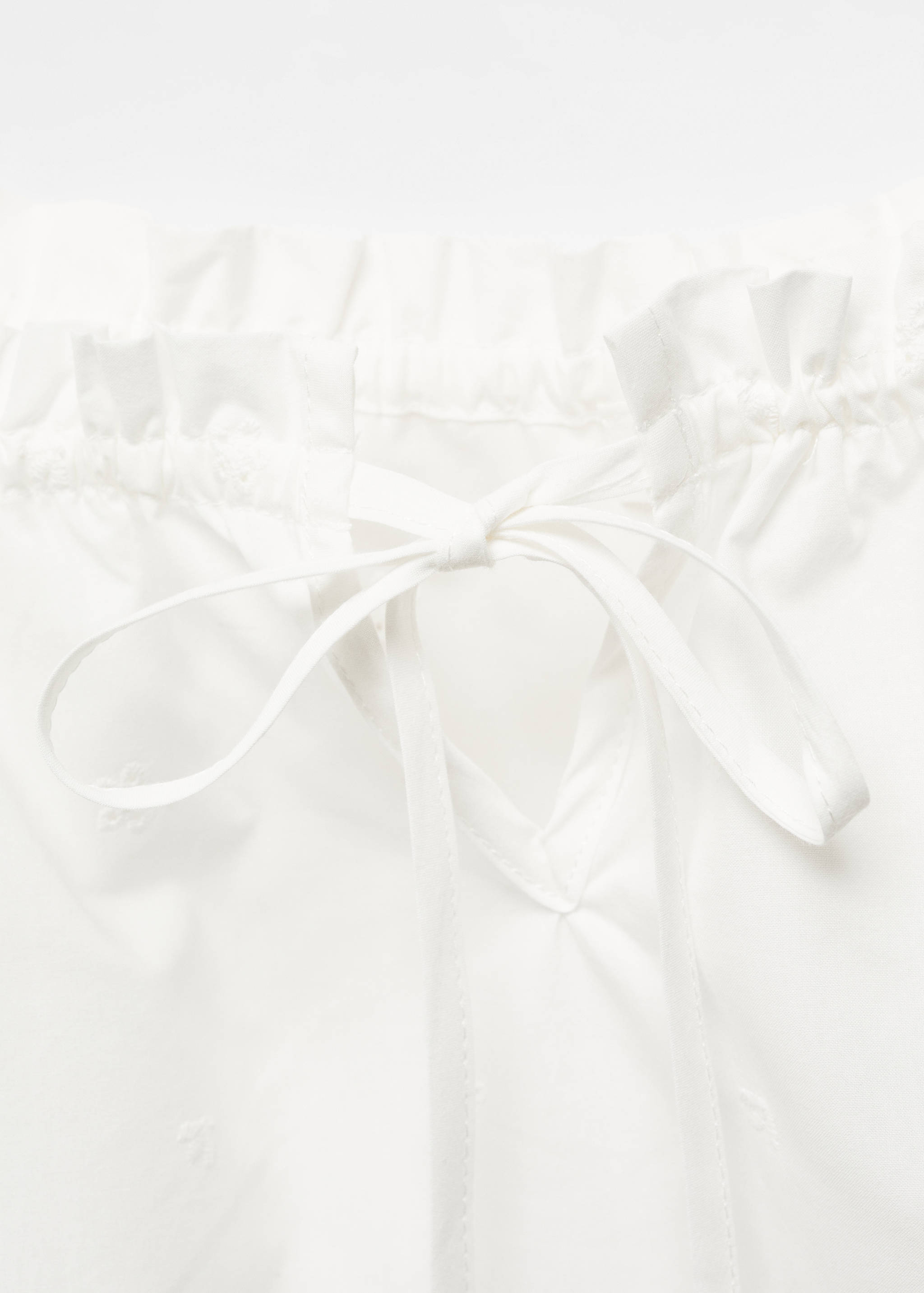 Pyjama-Oberteil aus Baumwolle mit Lochmuster-Details - Detail des Artikels 8