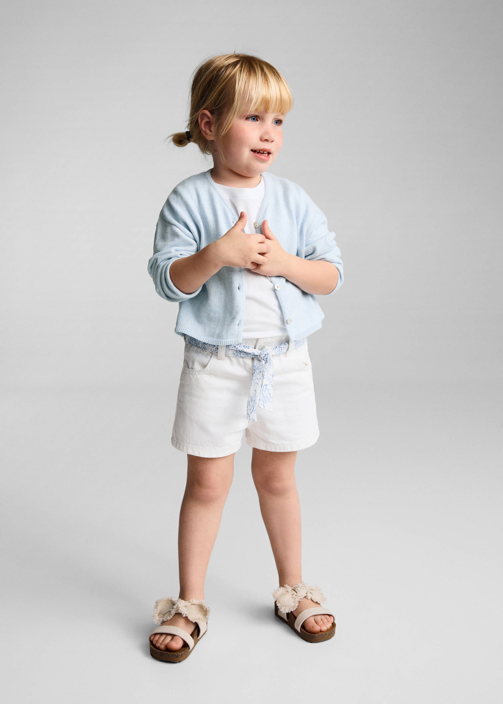 Buttoned cotton cardigan - General plane