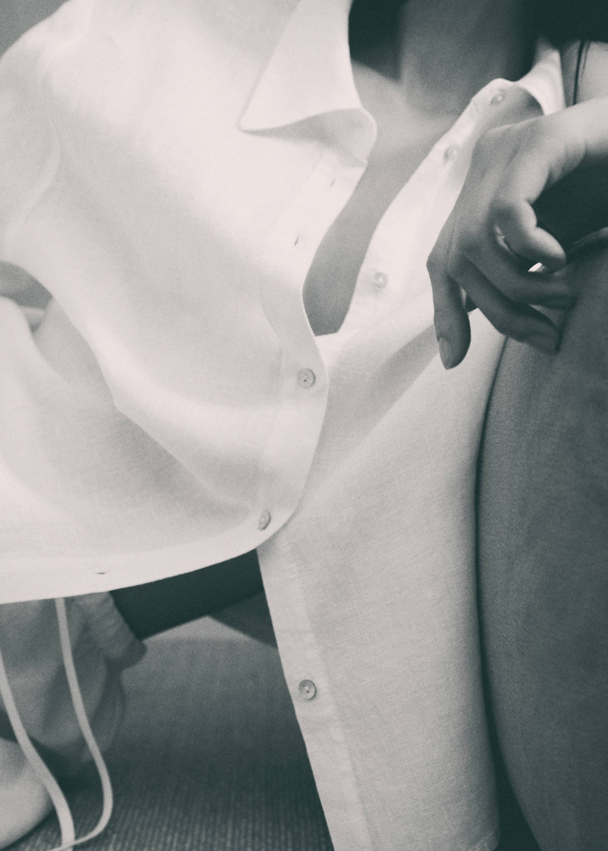 Linen pyjama shirt - Details of the article 3