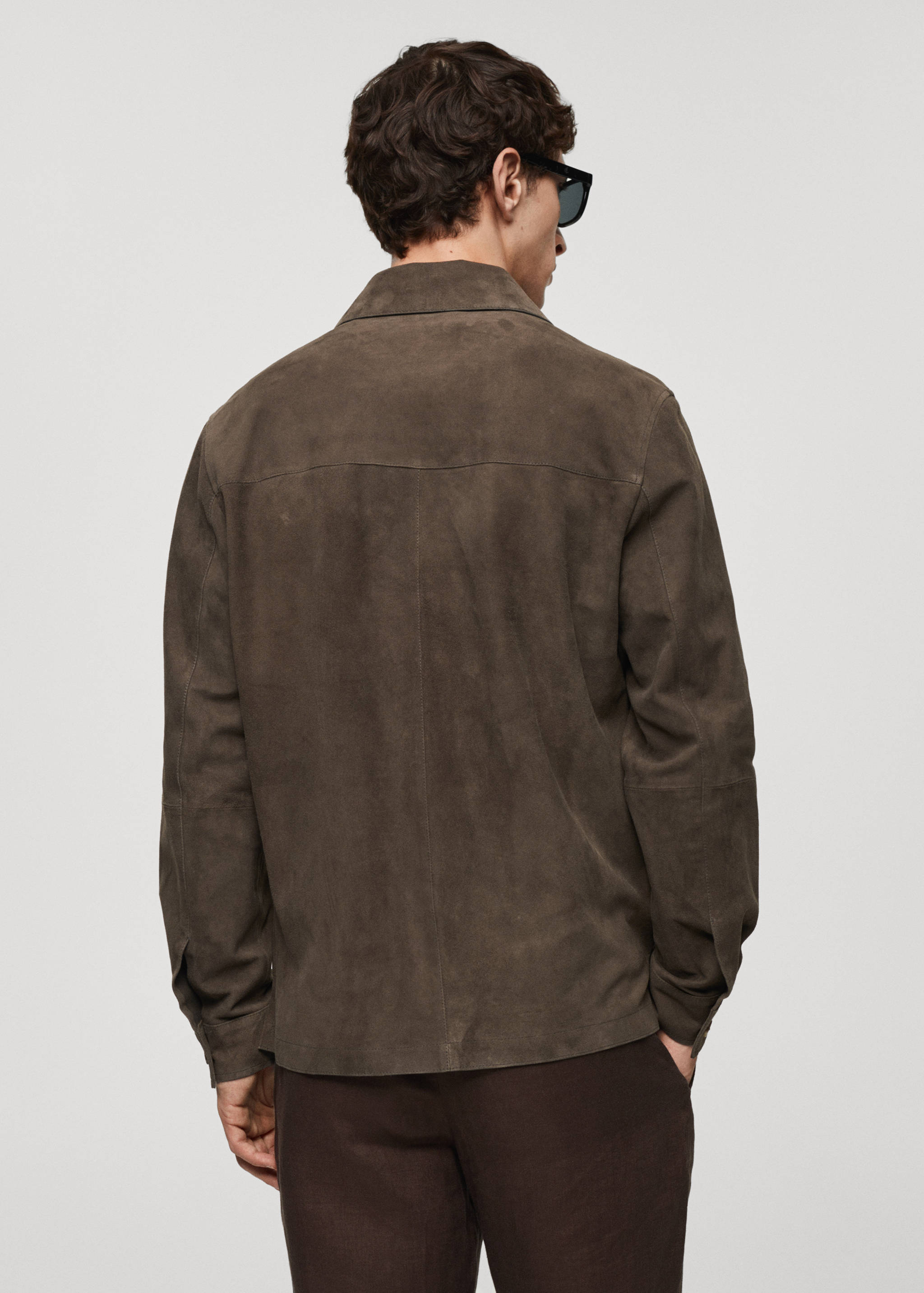 Suede jacket with pockets - Reverse of the article