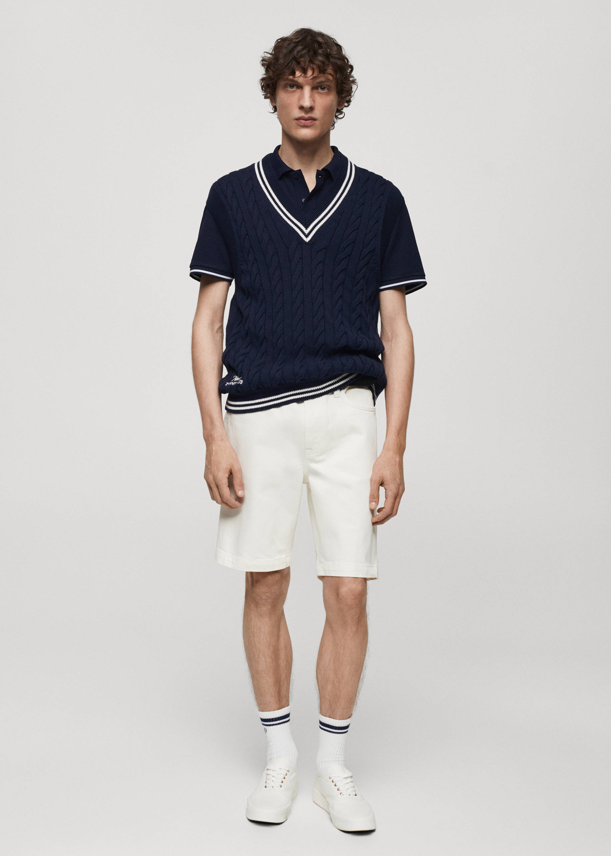 Braided-knit gilet - General plane