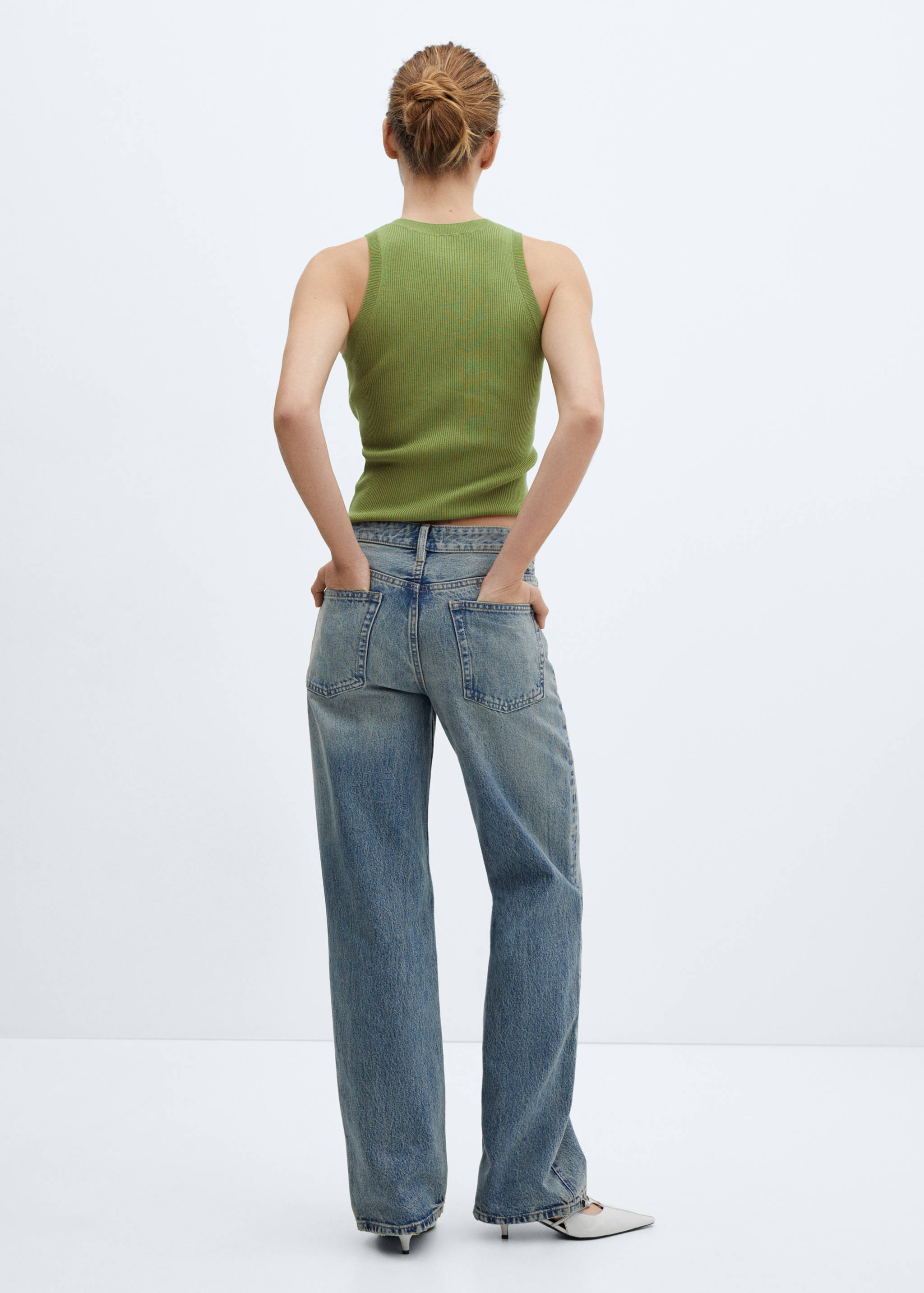 Топ из трикотажа в рубчик - Обратная сторона изделия