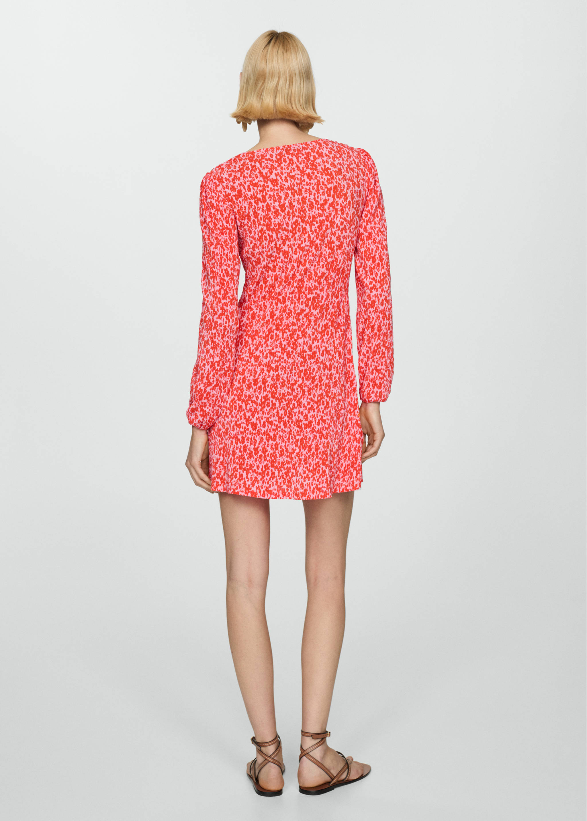 Robe à fleurs - Verso de l’article