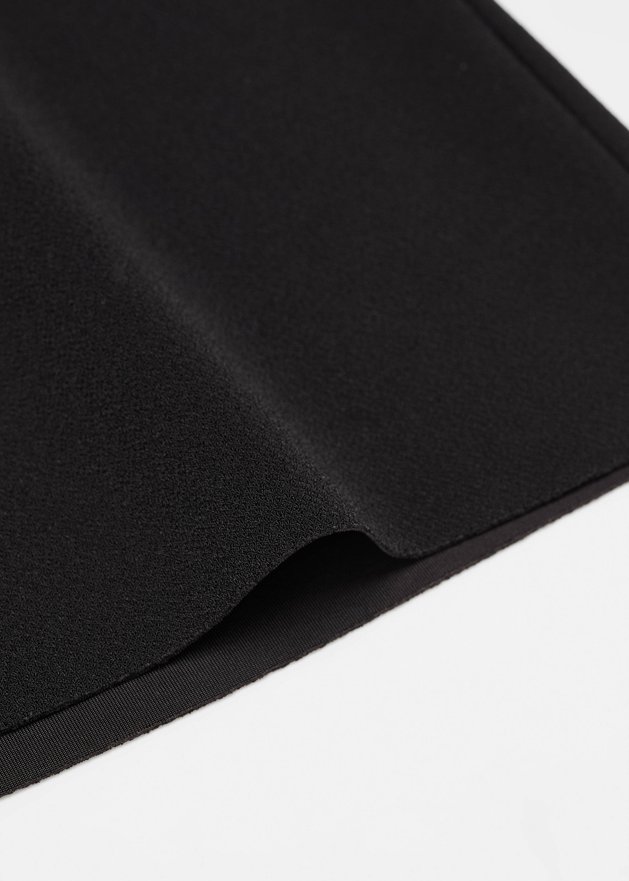 Minijupe ajustée - Détail de l'article 8