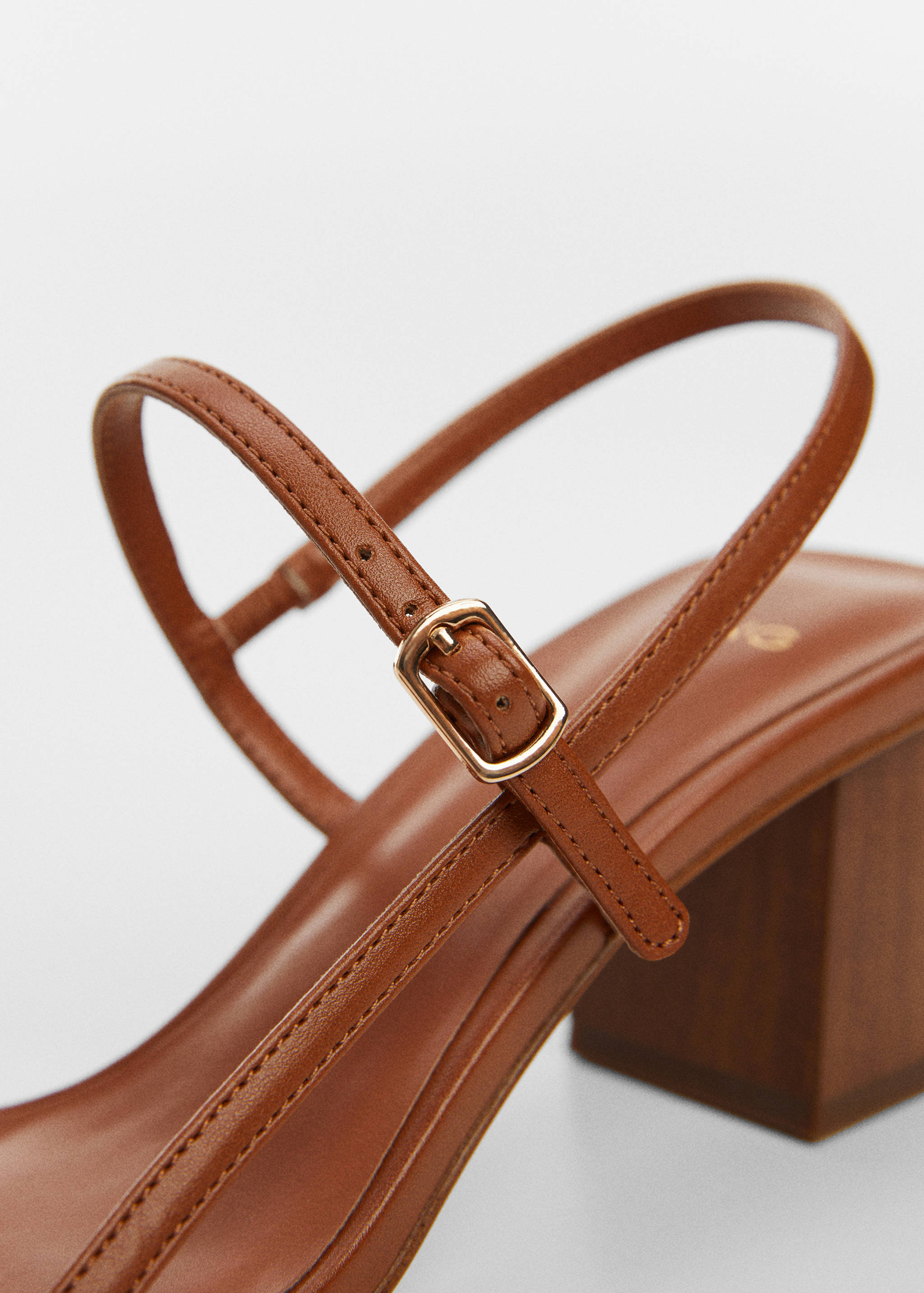 Sandales talon bloc - Détail de l'article 2