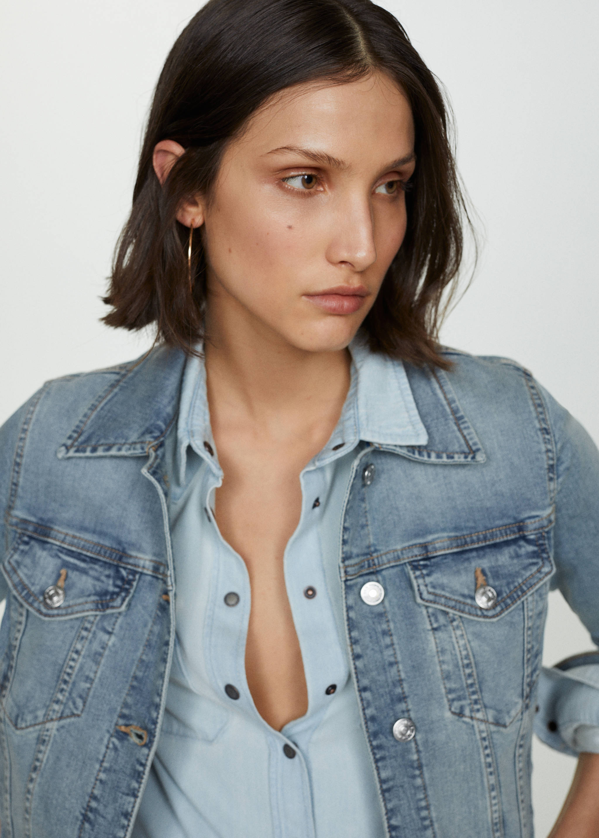 Pocketed denim jacket - Details of the article 1