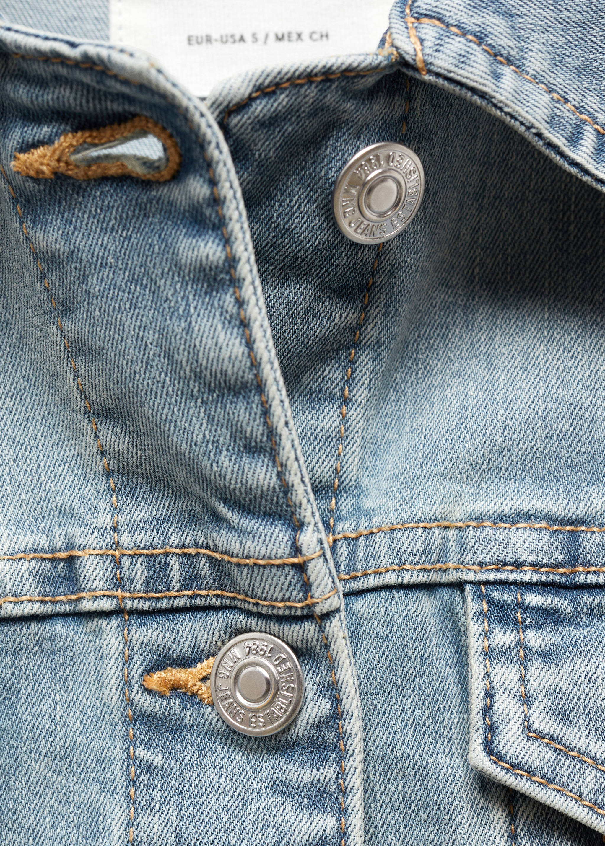 Pocketed denim jacket - Details of the article 8