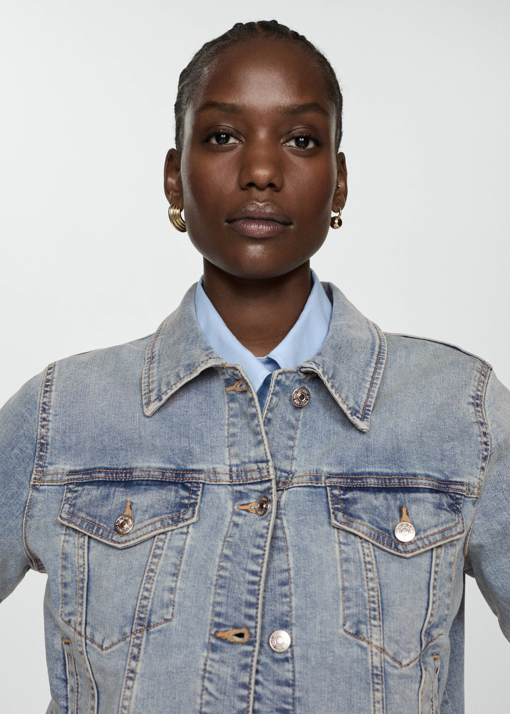 Pocketed denim jacket - Details of the article 4