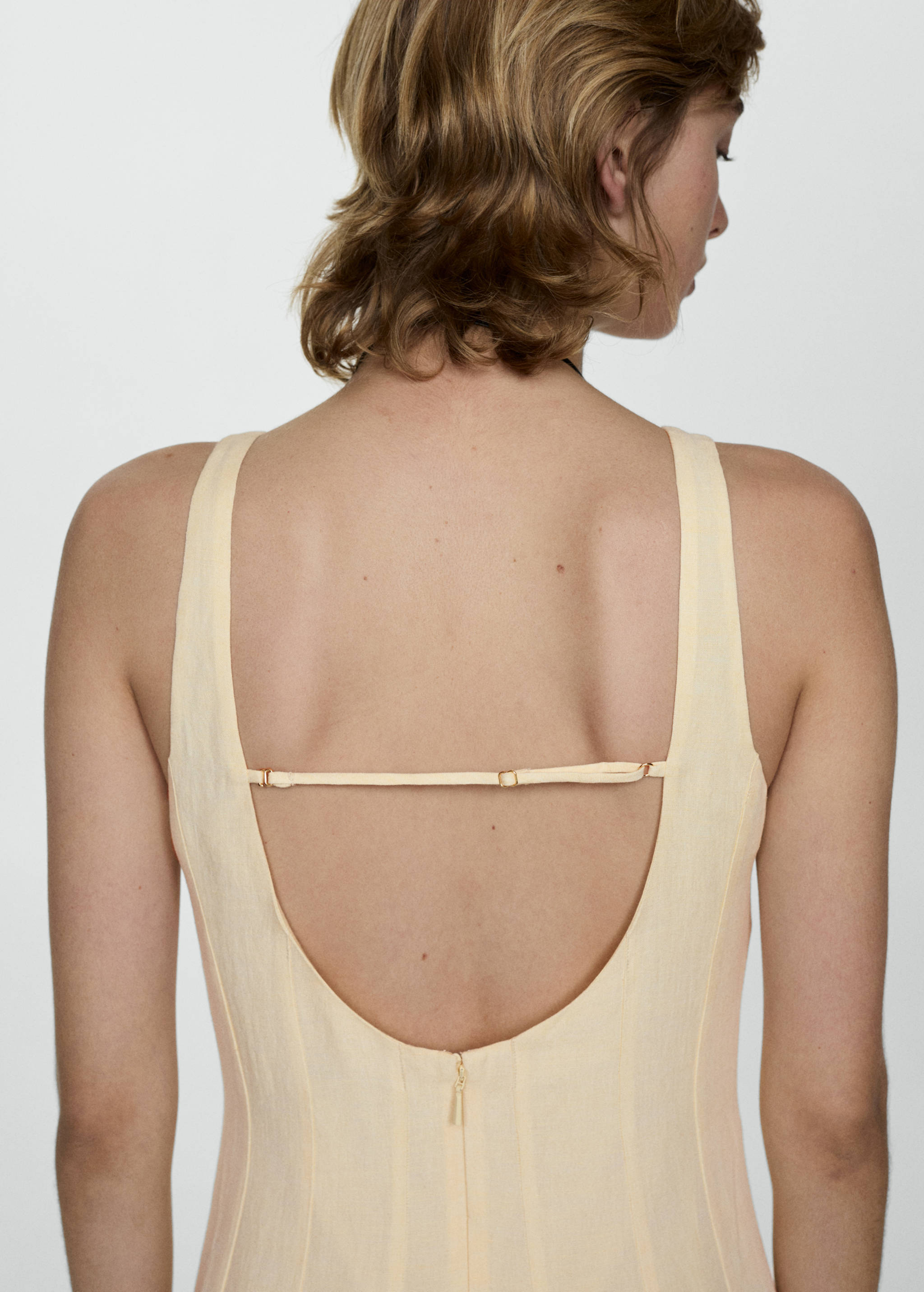 Open-back linen dress - Details of the article 1