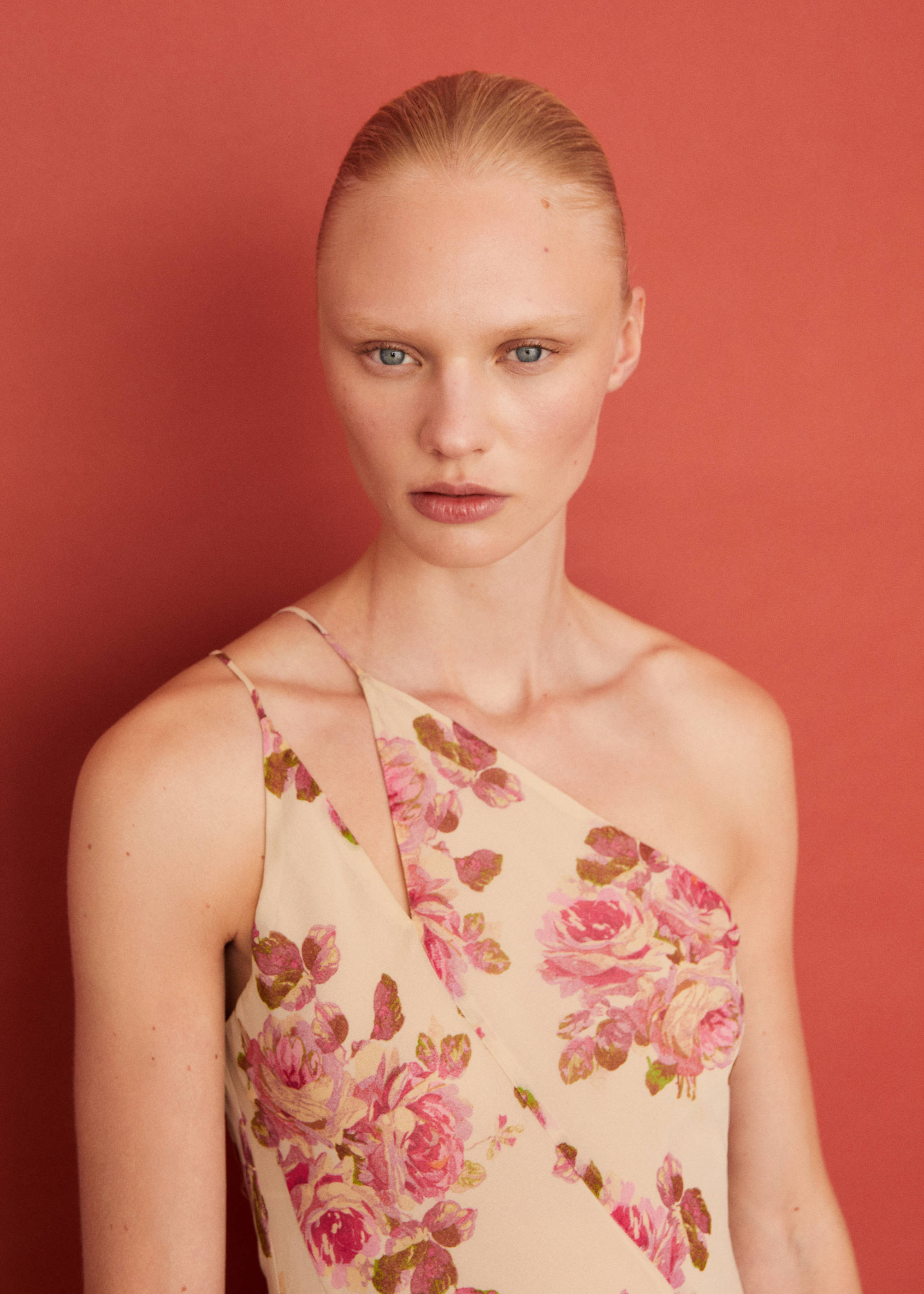 Asymmetrical floral dress - Details of the article 5