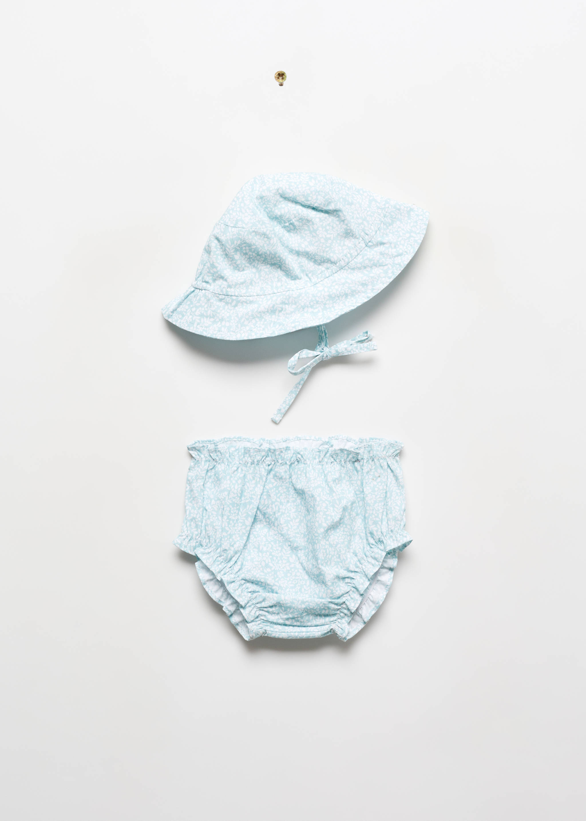 Short à fleurs - Article sans modèle